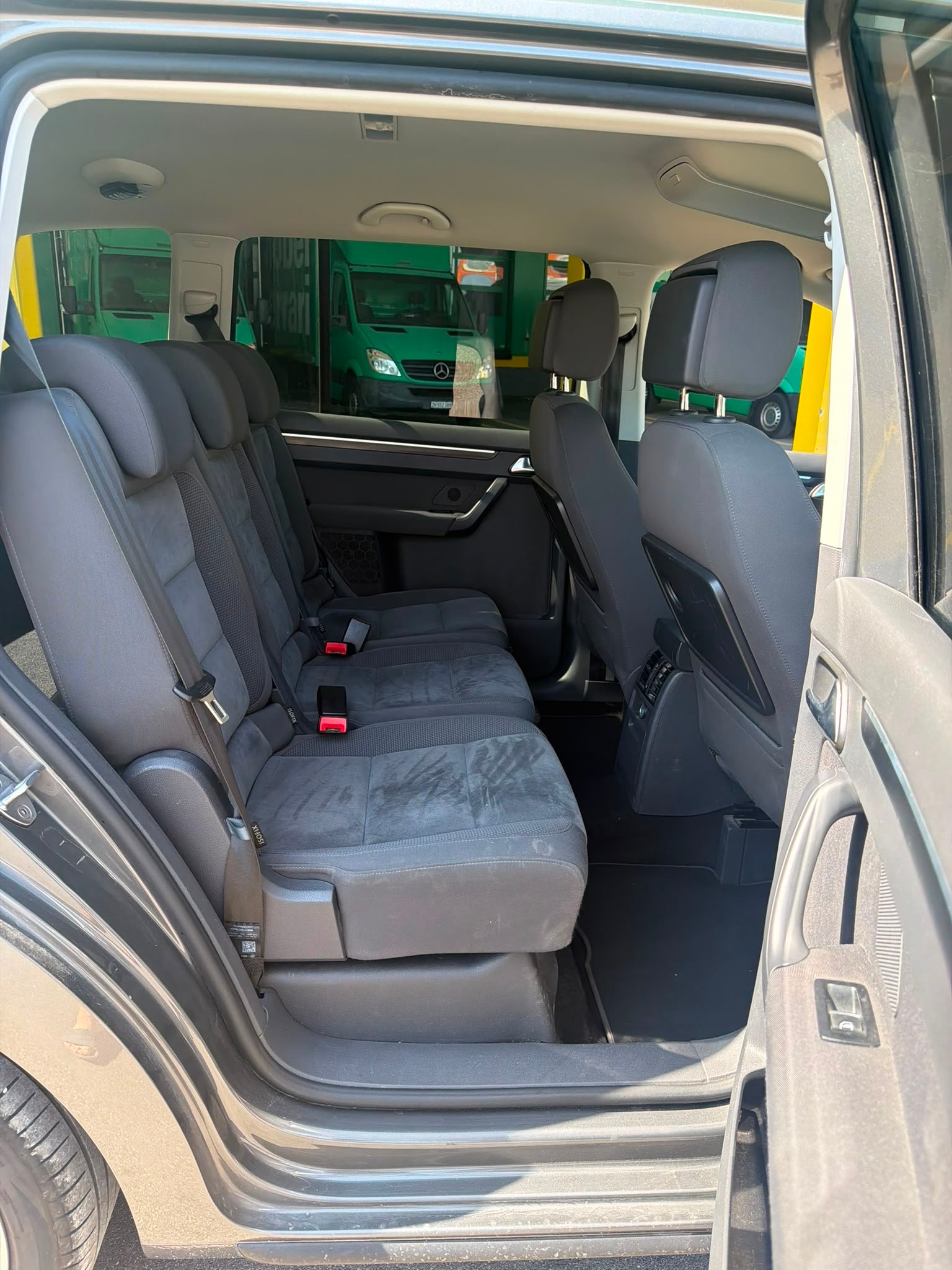 VW Touran 1.4 TSI Team DSG-image-14