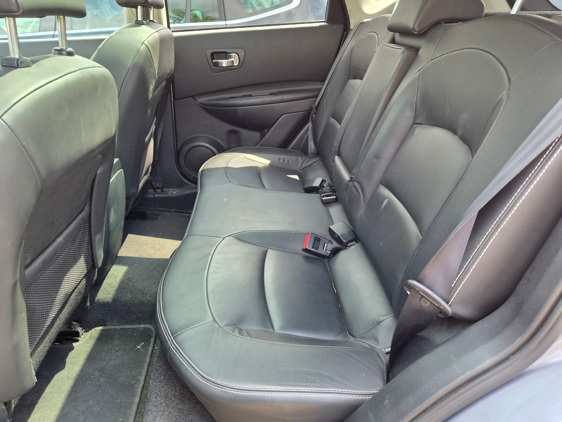 NISSAN Qashqai 2.0 dCi 4WD i-Way-image-9