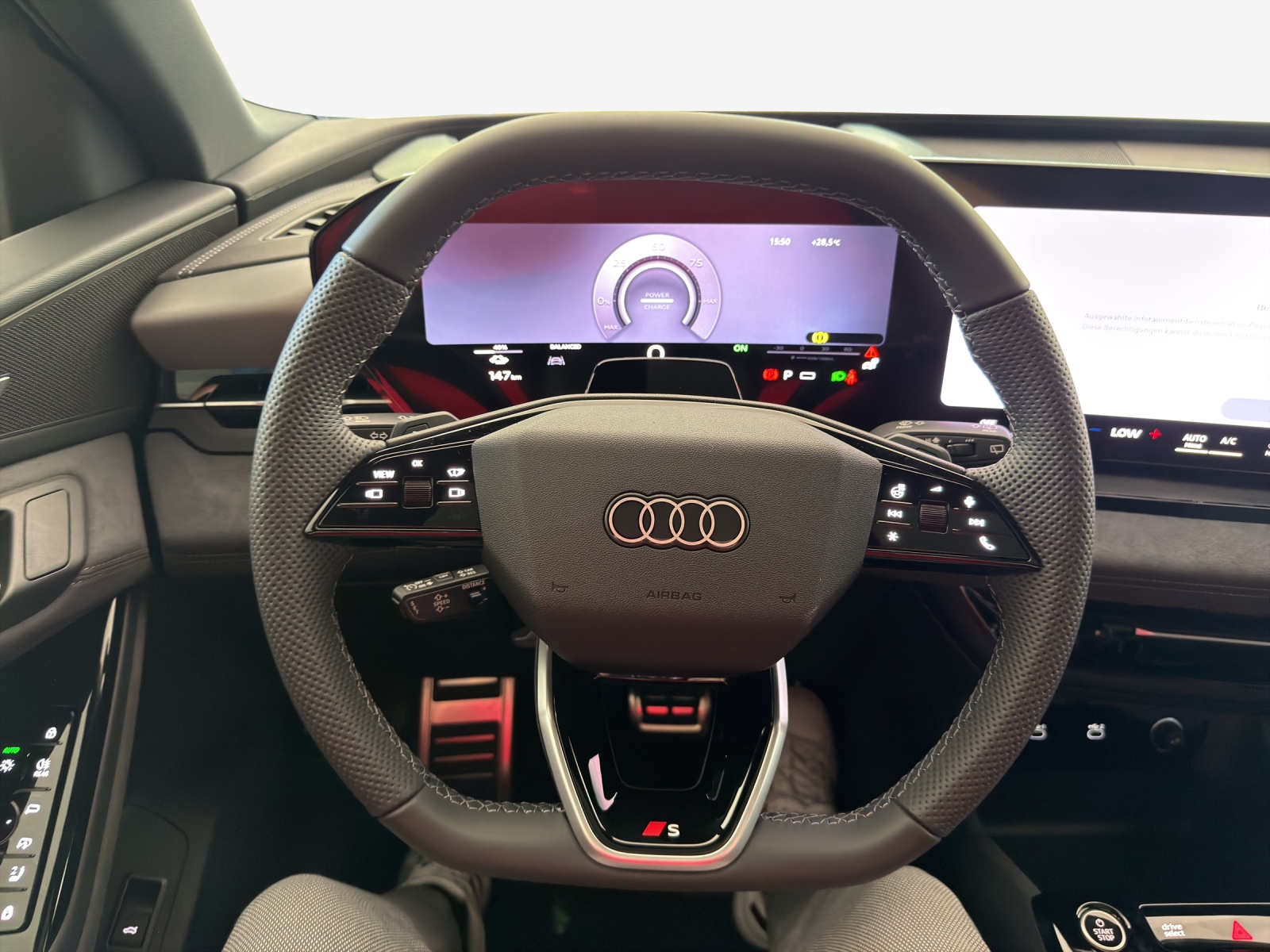 AUDI Q6 e-tron quattro-image-9