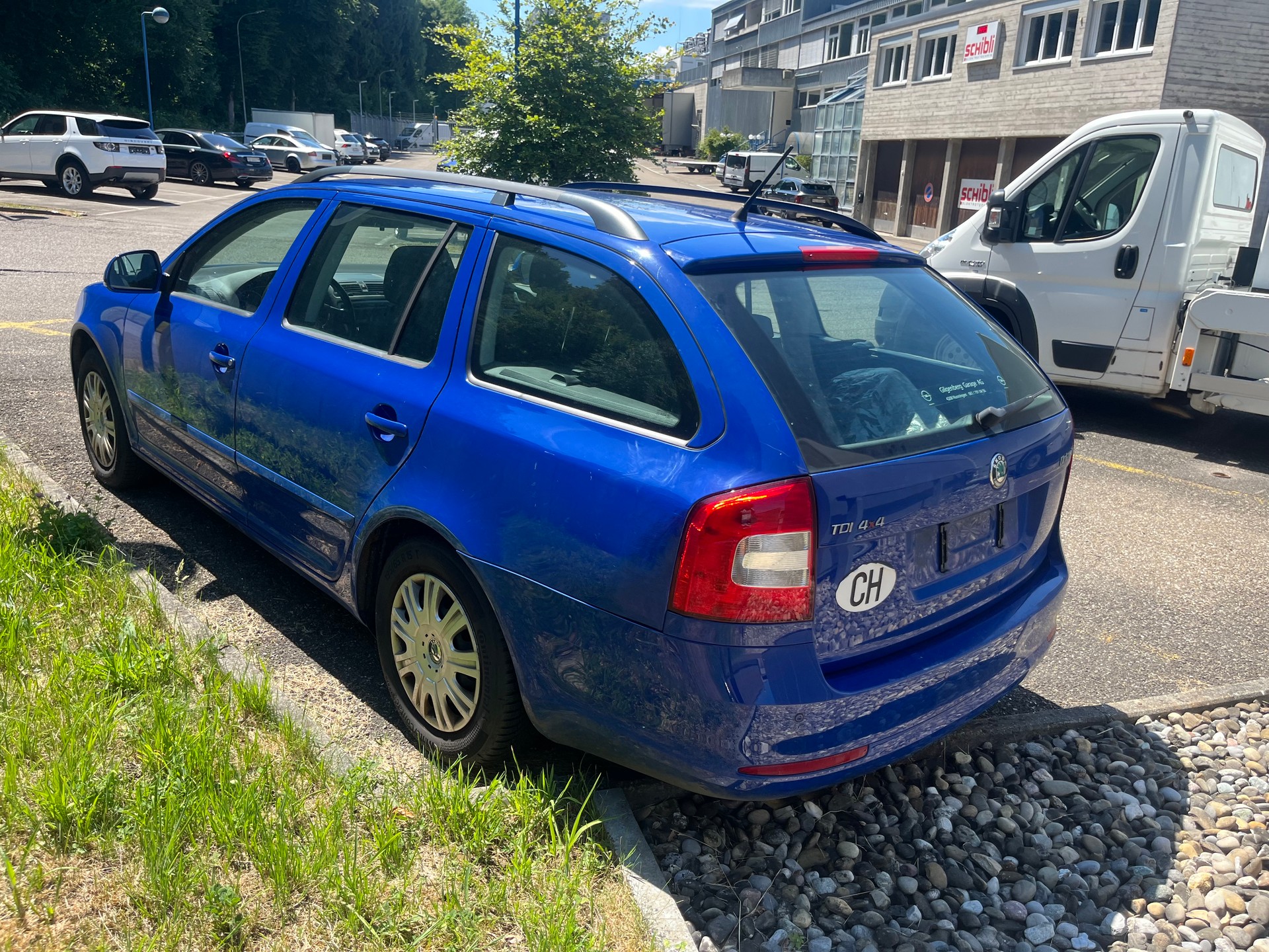 SKODA Octavia Combi 1.6 TDI Ambition 4x4-image-4