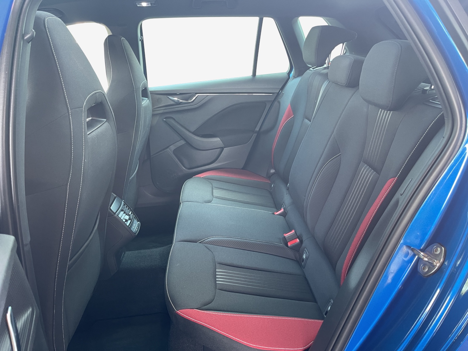 SKODA Kamiq 1.5 TSI ACT Monte Carlo DSG-image-11