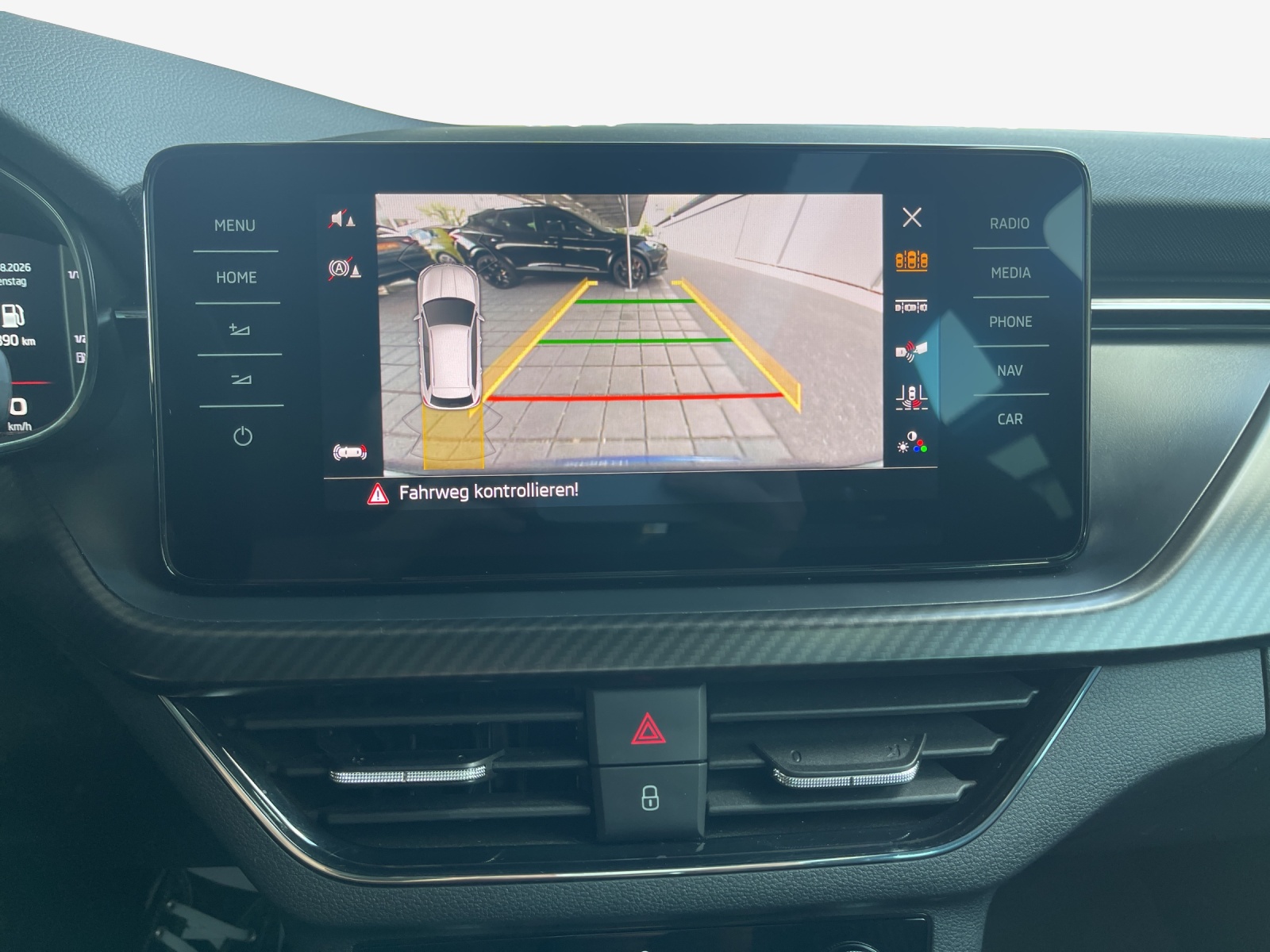 SKODA Kamiq 1.5 TSI ACT Monte Carlo DSG-image-14