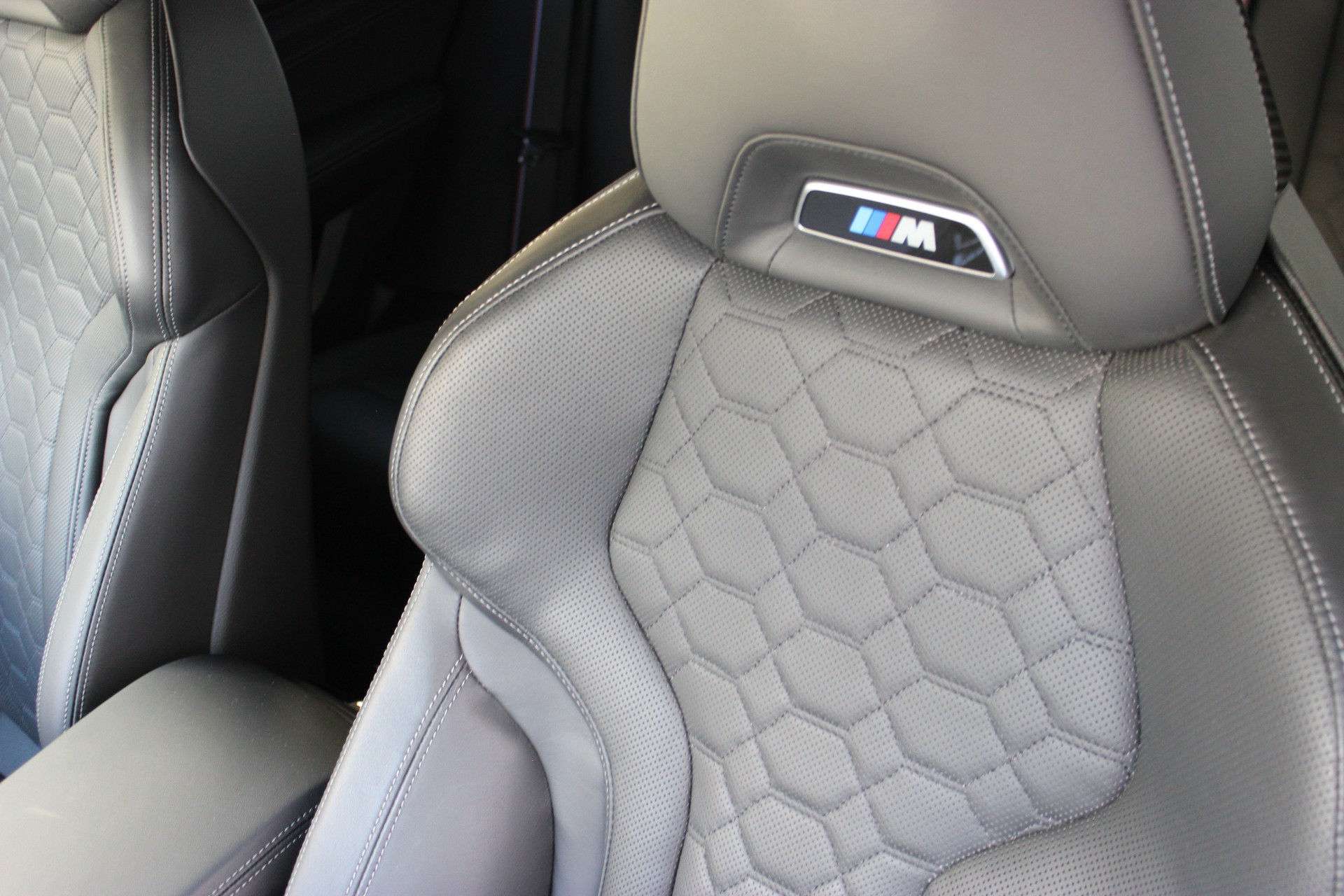 BMW X4M xDrive M Competition *MARINA BAY BLAU METALLIC*-image-22