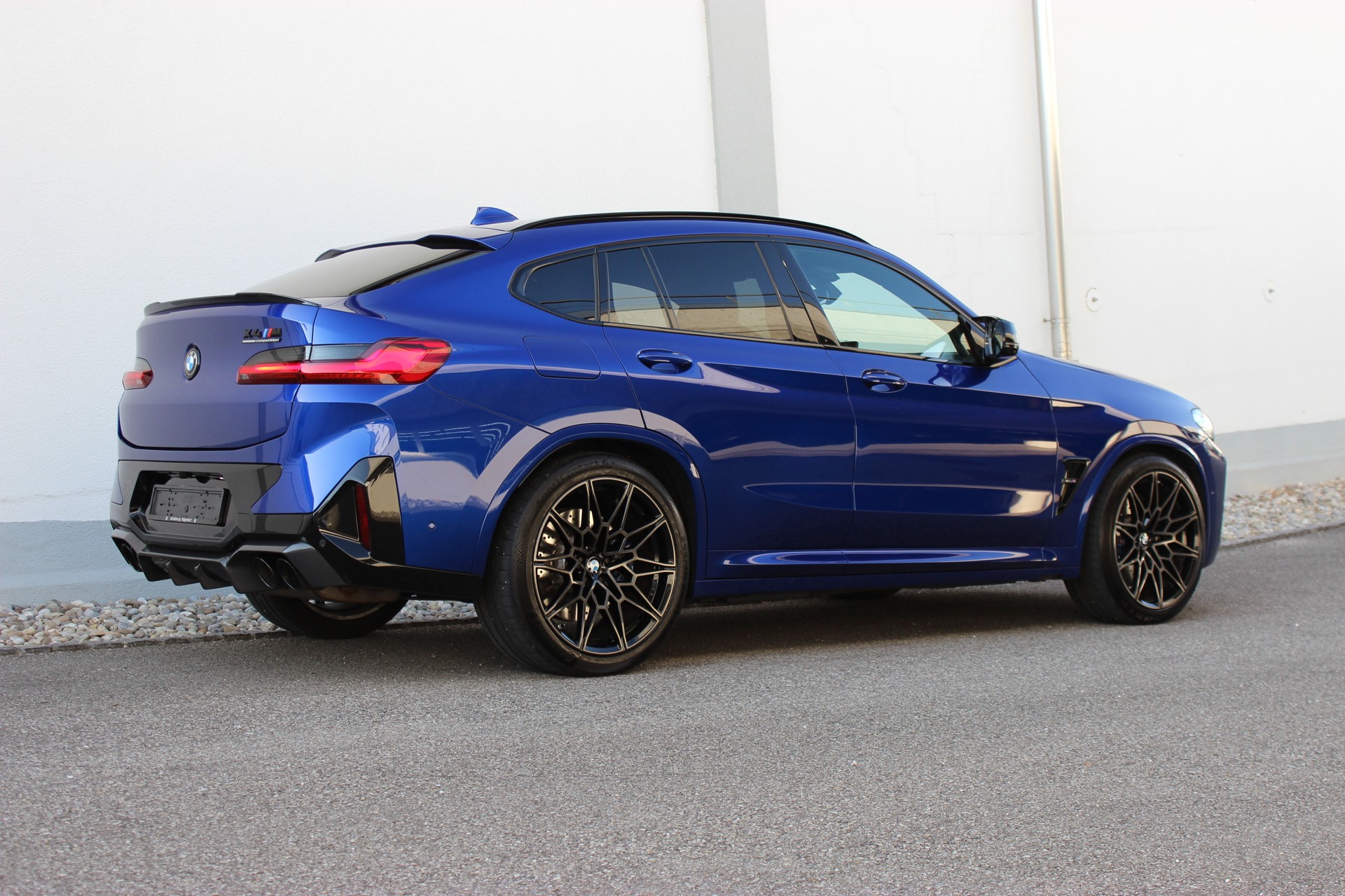 BMW X4M xDrive M Competition *MARINA BAY BLAU METALLIC*-image-0
