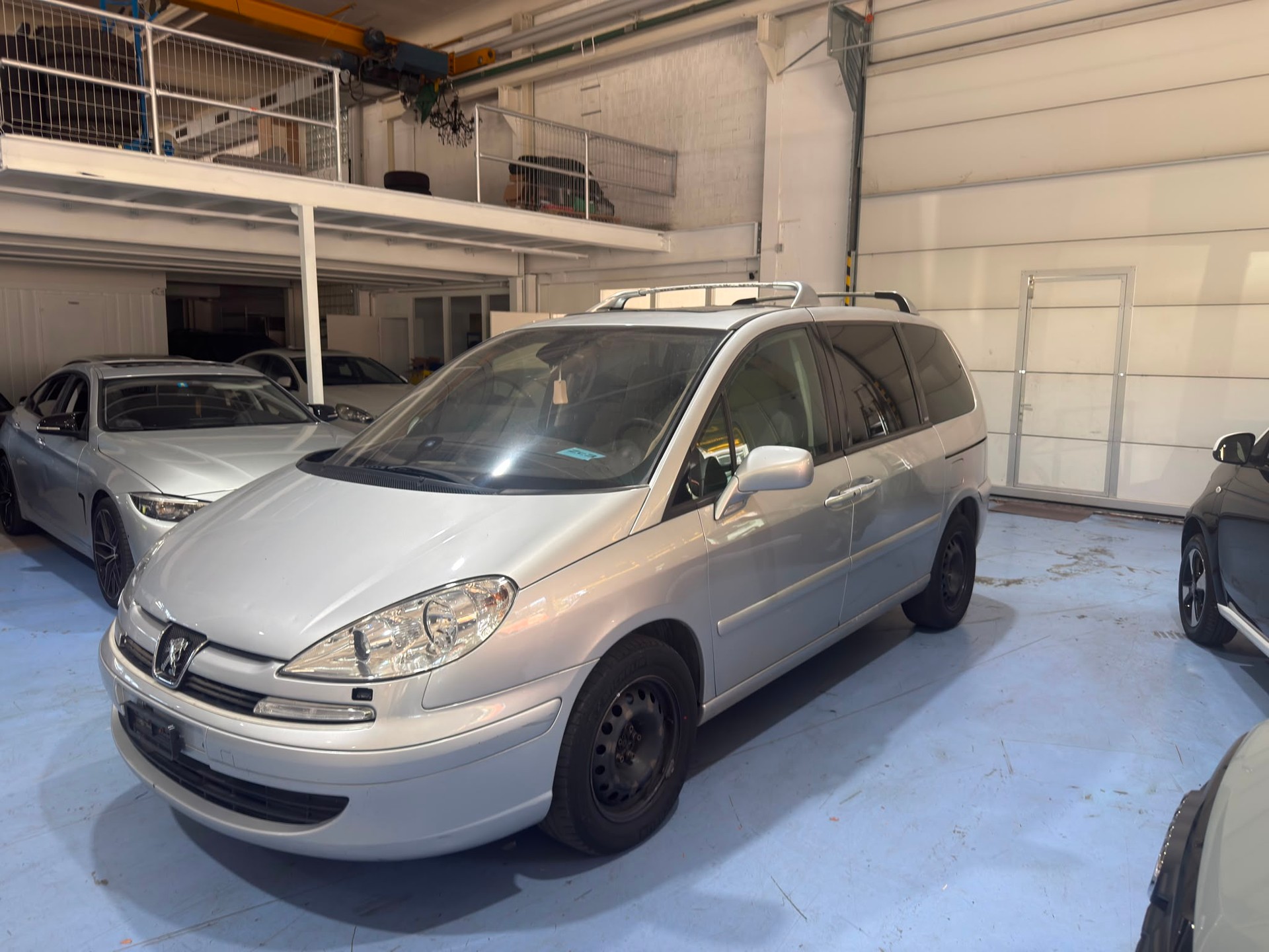 PEUGEOT 807 2.2 16V HDi SV-image-0