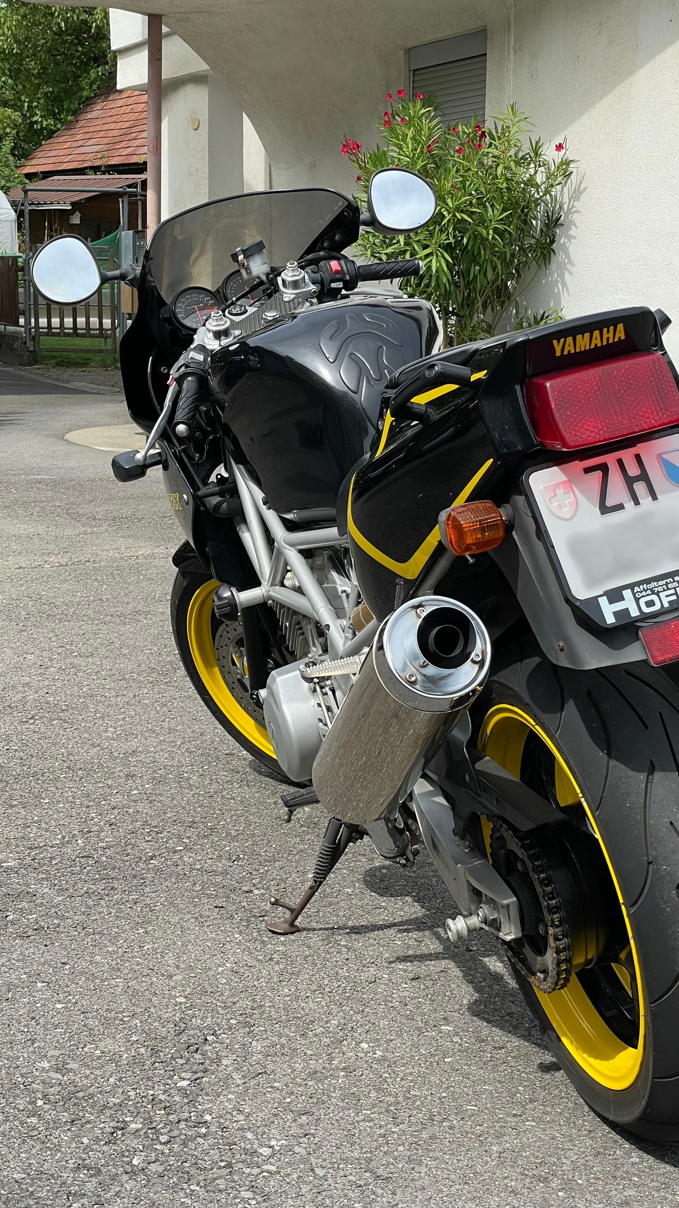 YAMAHA TRX 850-image-4