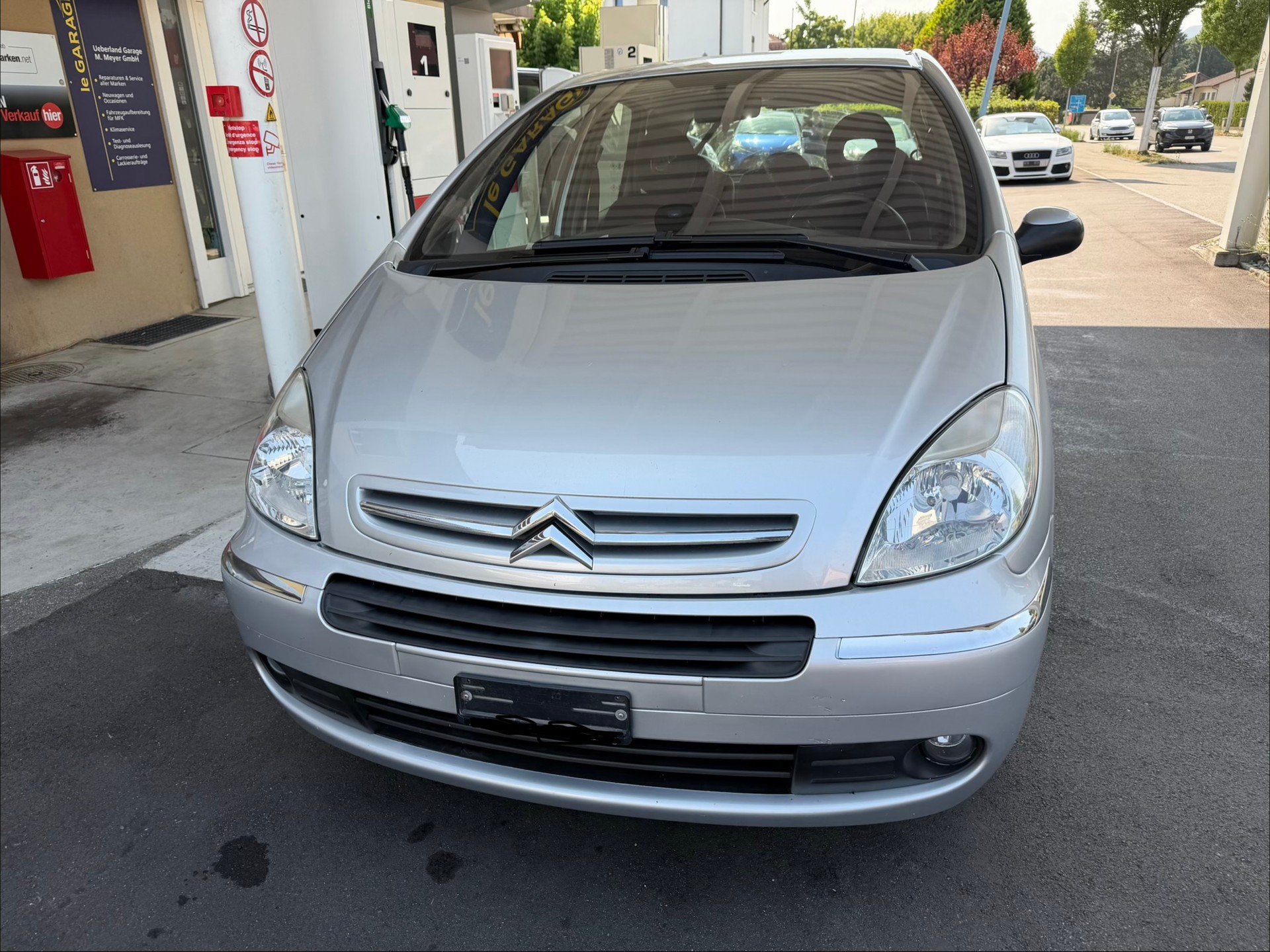 CITROEN Xsara Picasso 2.0i 16V Exclusive Automatic-image-0