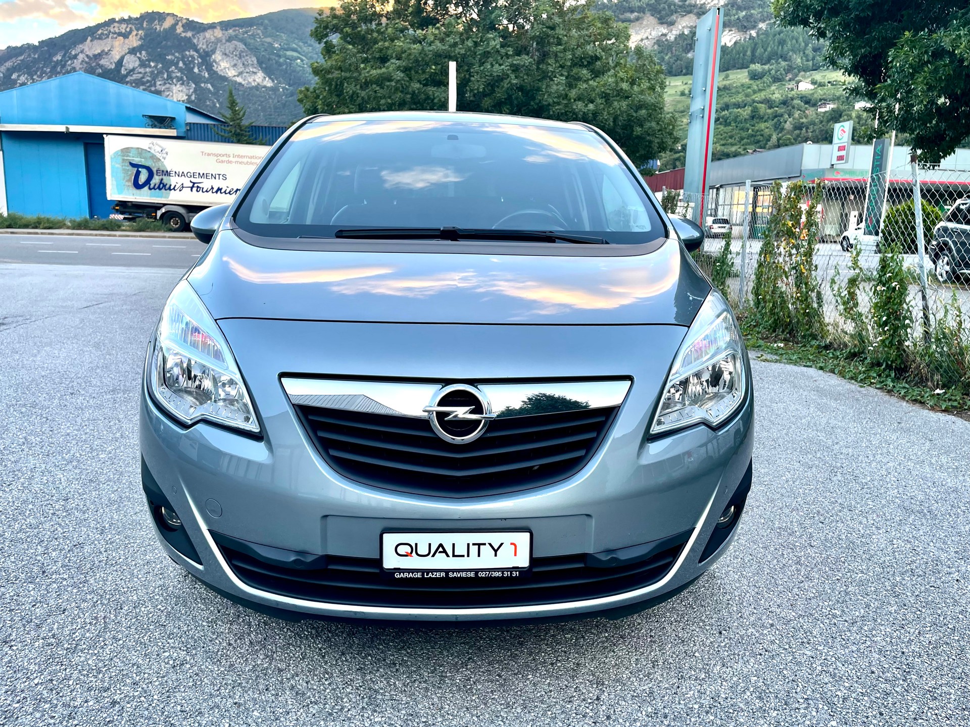 OPEL Meriva 1.4 Turbo Cosmo Automatic-image-23