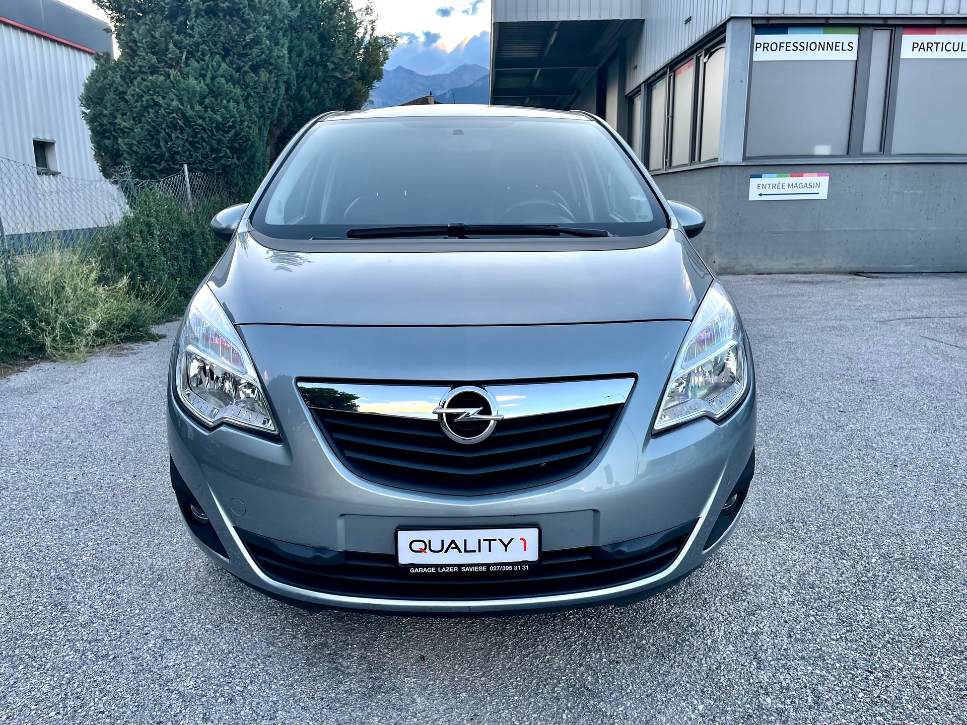 OPEL Meriva 1.4 Turbo Cosmo Automatic-image-6