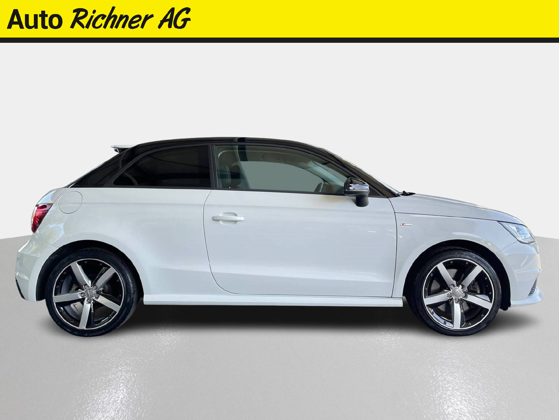 AUDI A1 1.8 TFSI Sport S-Tronic-image-2