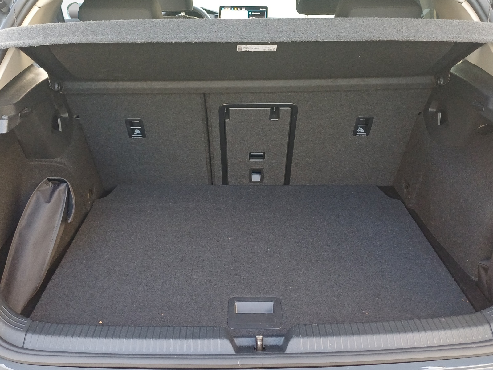 VW Golf 1.5 e TSI mHEV Life DSG-image-12