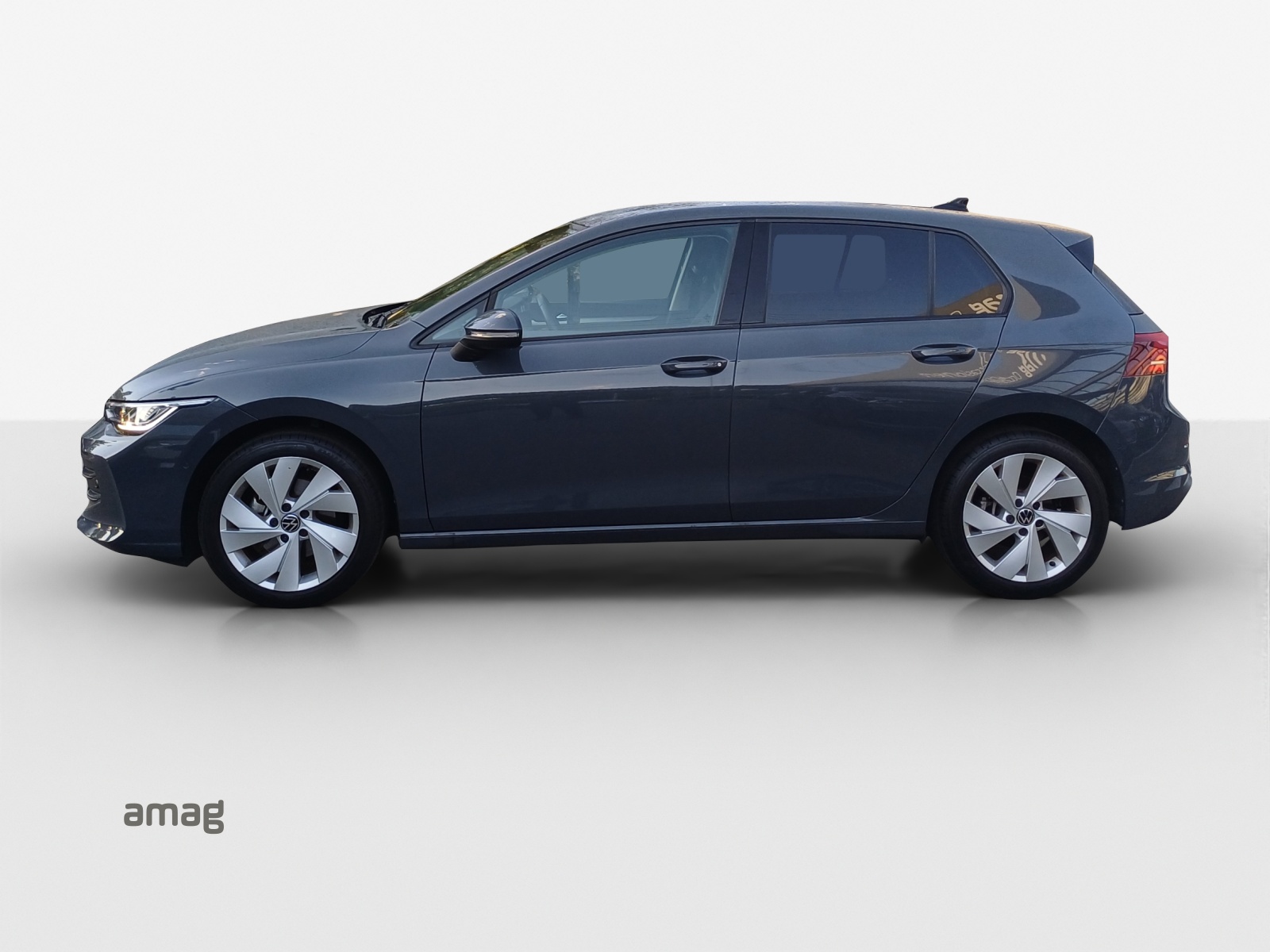 VW Golf 1.5 e TSI mHEV Life DSG-image-1