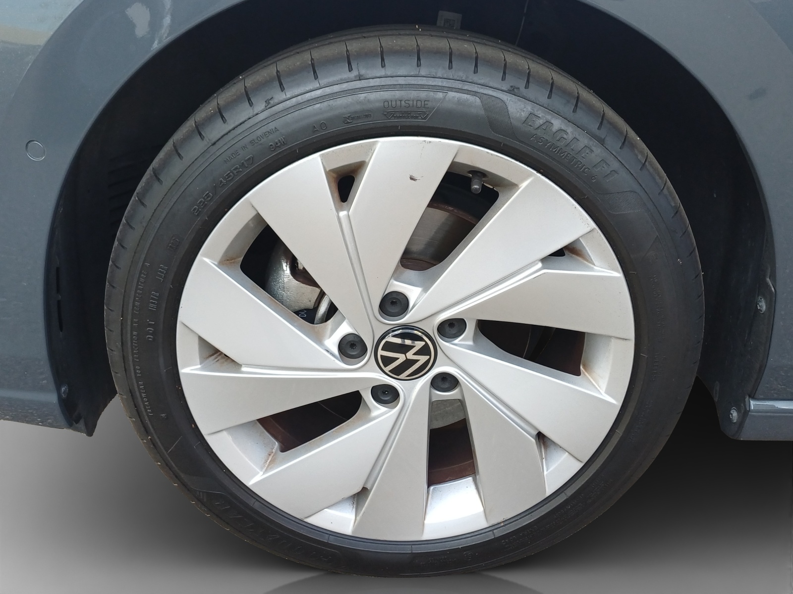 VW Golf 1.5 e TSI mHEV Life DSG-image-14