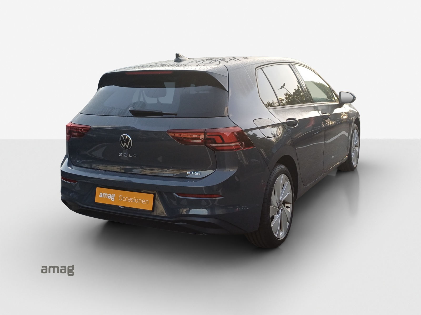 VW Golf 1.5 e TSI mHEV Life DSG-image-4
