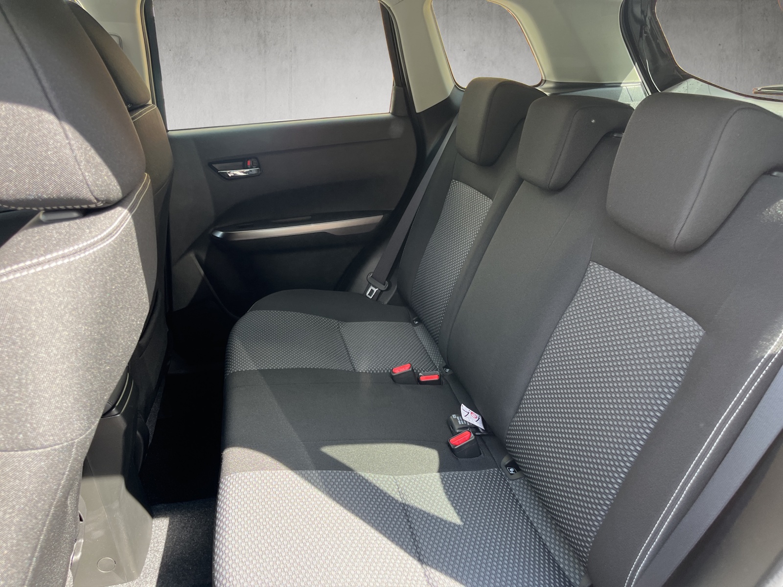 SUZUKI Vitara 1.4 Boosterjet Compact + 4x4 Hybrid Automatic-image-7