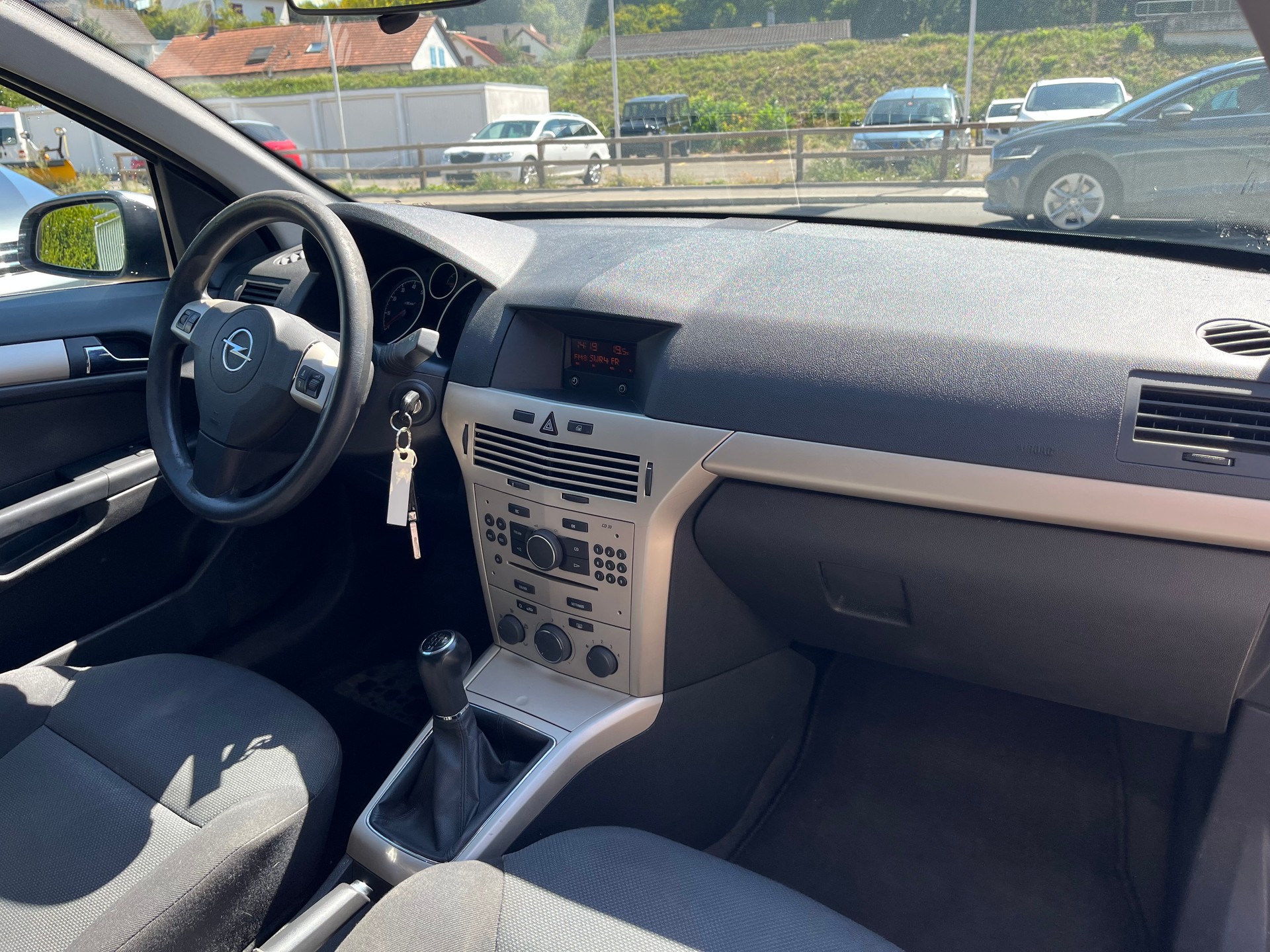 OPEL Astra Caravan 1.8i 16V Cosmo-image-3