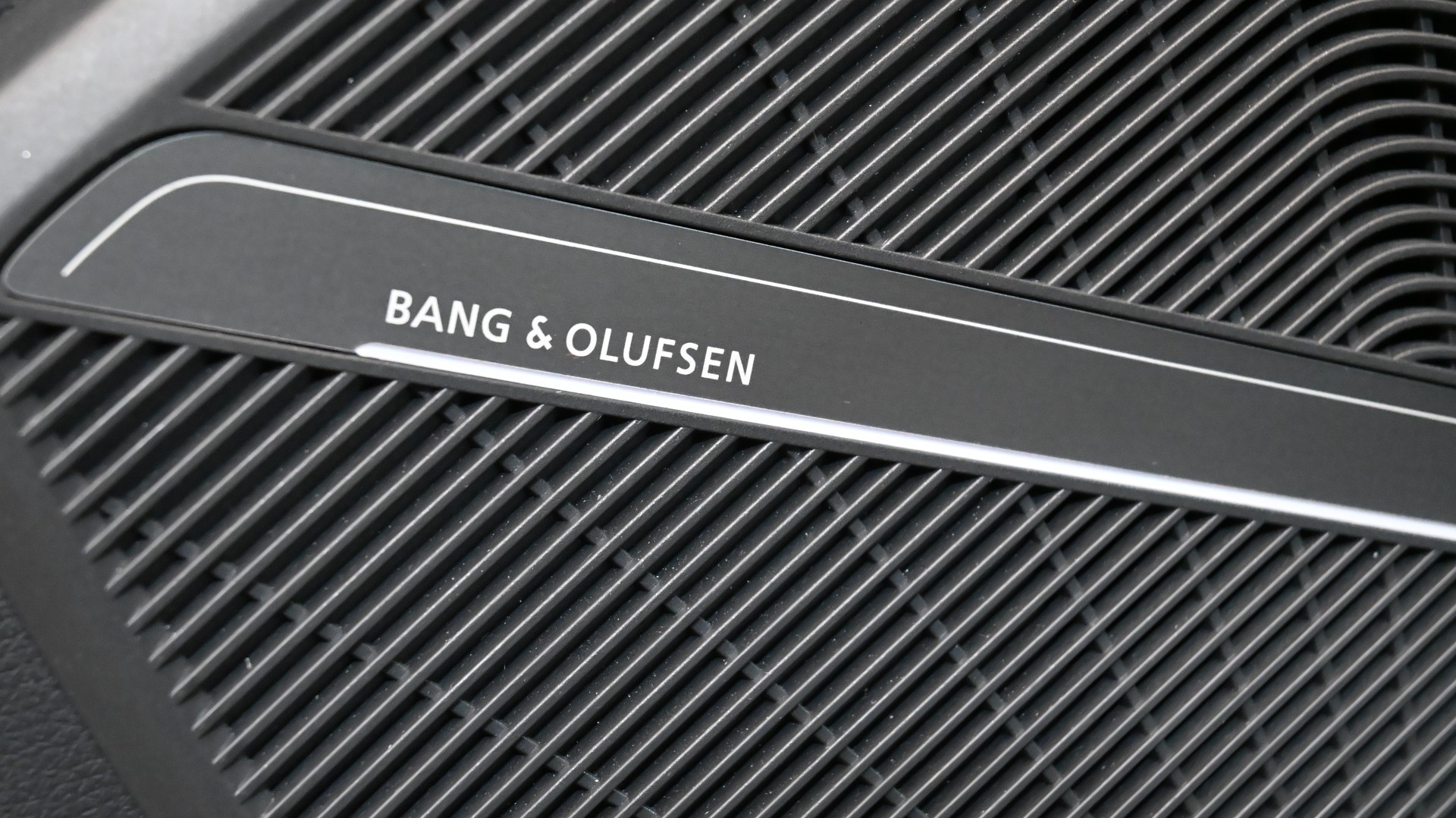 AUDI Q5 Sportback 55 TFSI e PHEV S-LINE & S-LINE COMPETITION quattro S-tronic-image-8