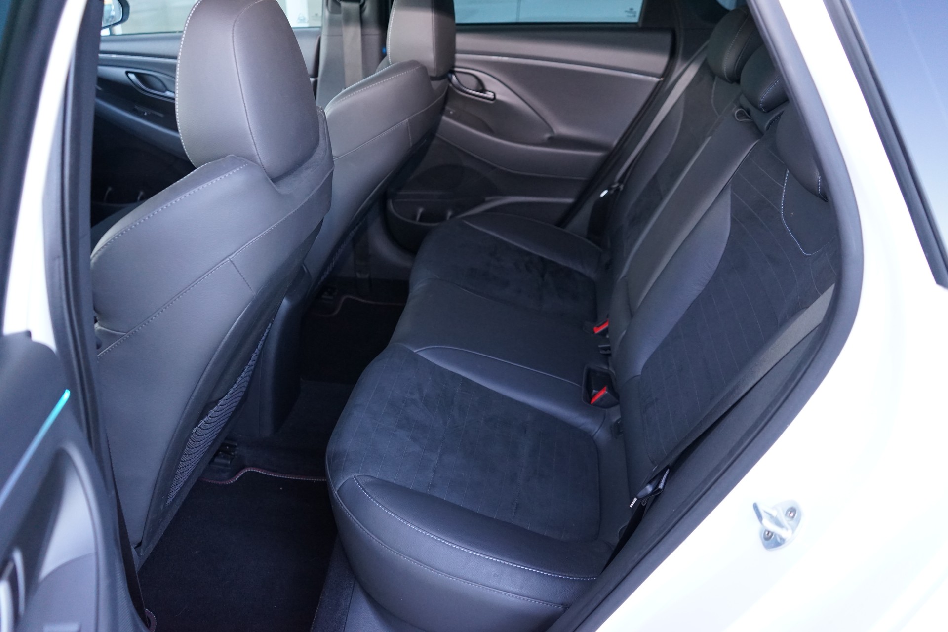 HYUNDAI i30 N 2.0 T-GDi-image-21