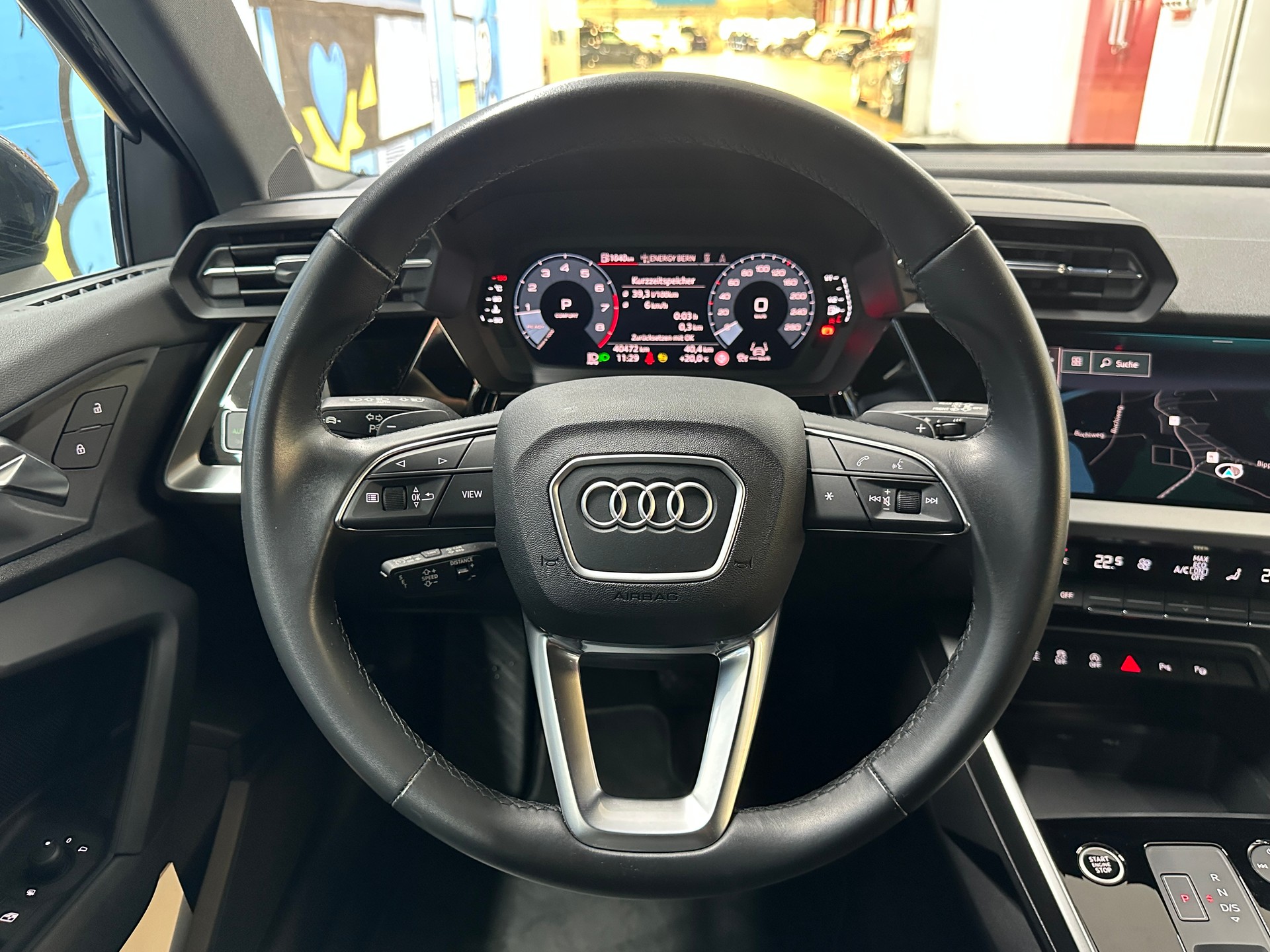 AUDI A3 Sportback 35 TFSI S line S-tronic-image-10