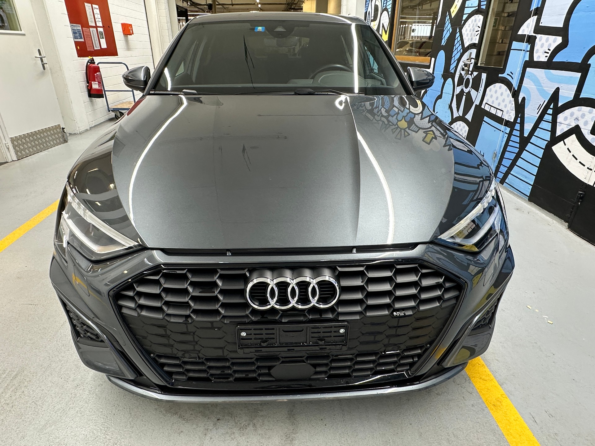 AUDI A3 Sportback 35 TFSI S line S-tronic-image-1