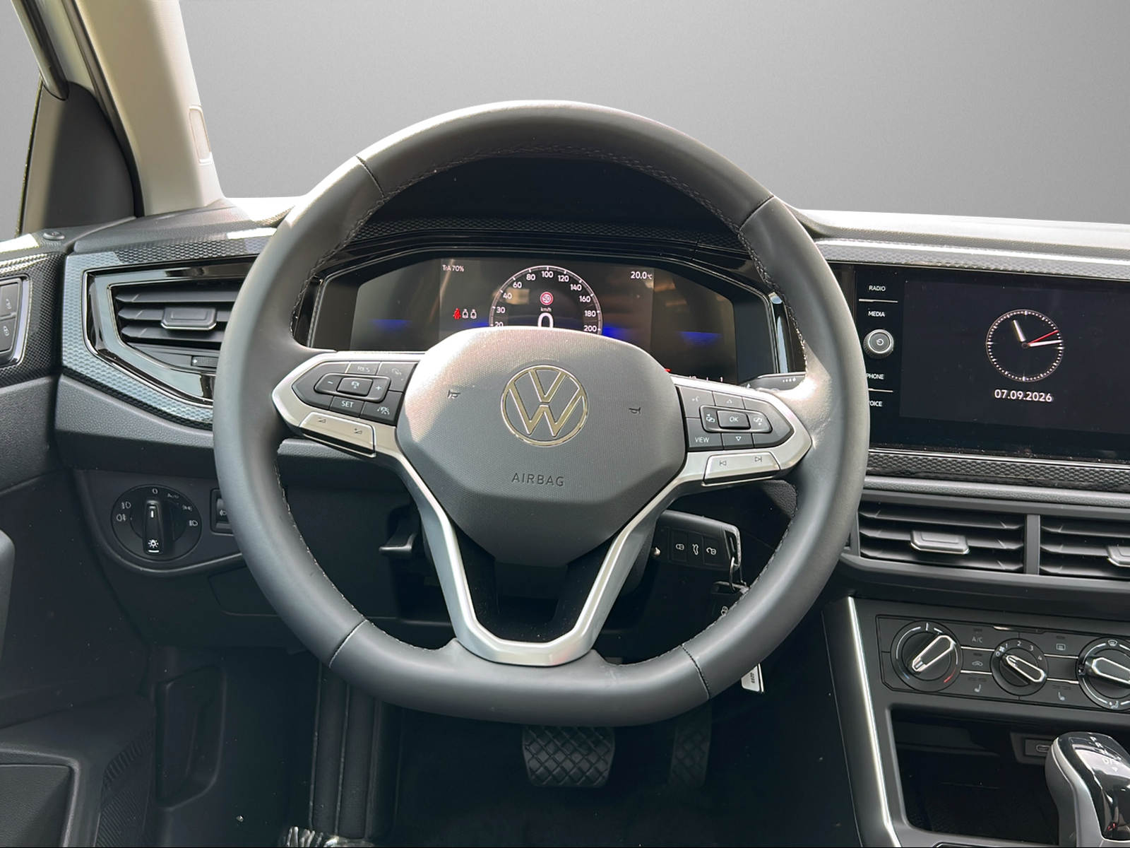 VW Polo 1.0 TSI Life DSG-image-7