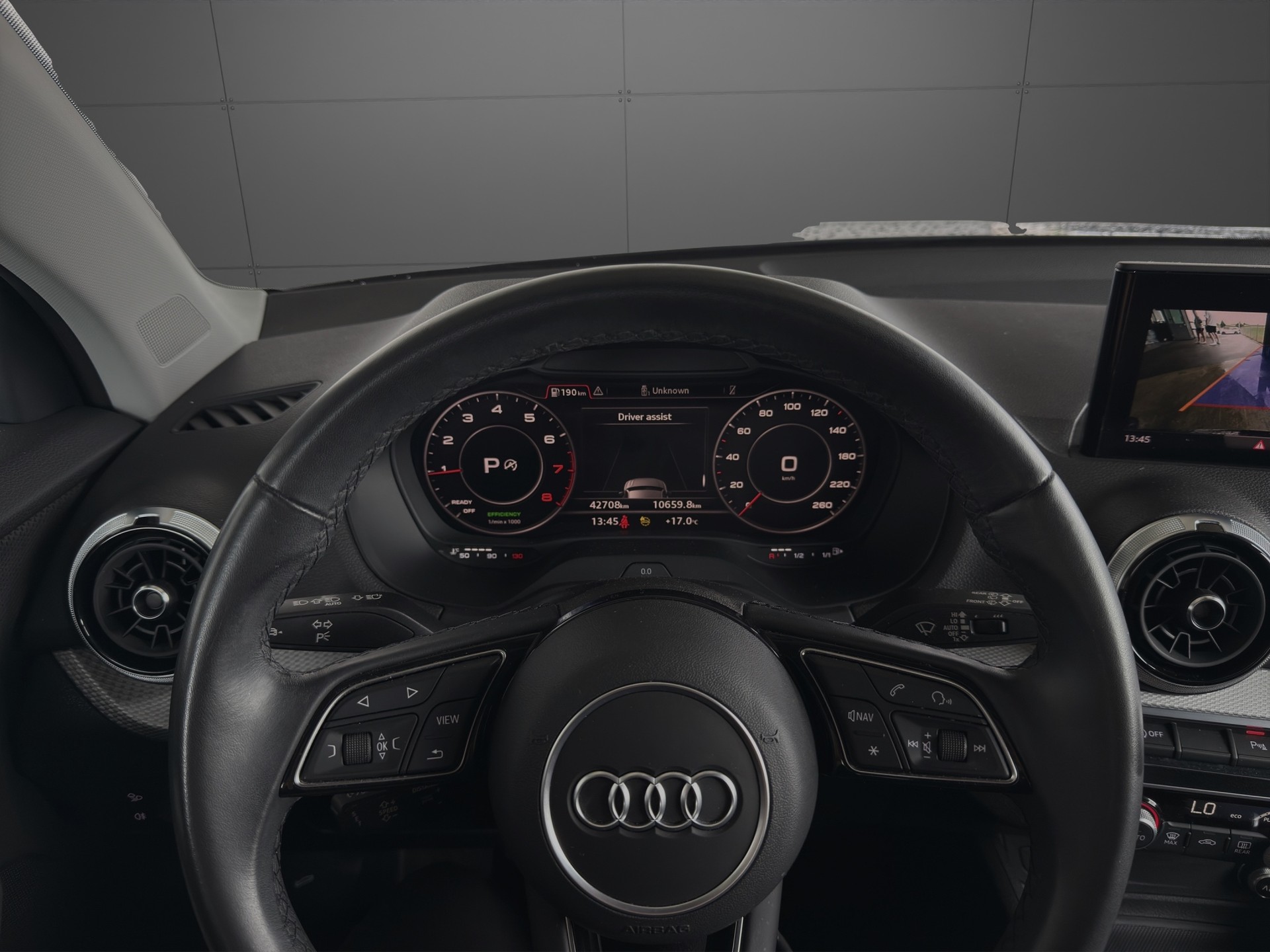 AUDI Q2 35 TFSI S line S-tronic-image-12