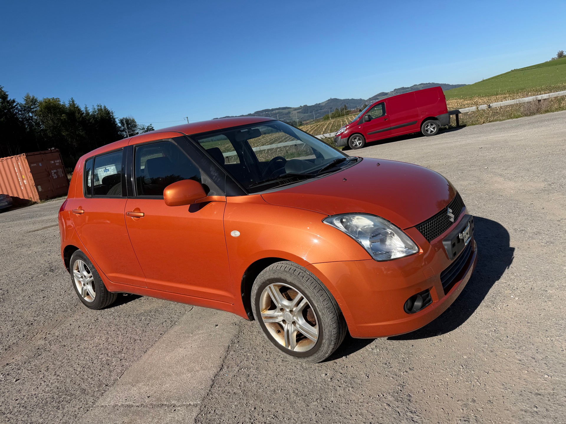 SUZUKI Swift 1.3i 16V GL Top 4x4-image-2