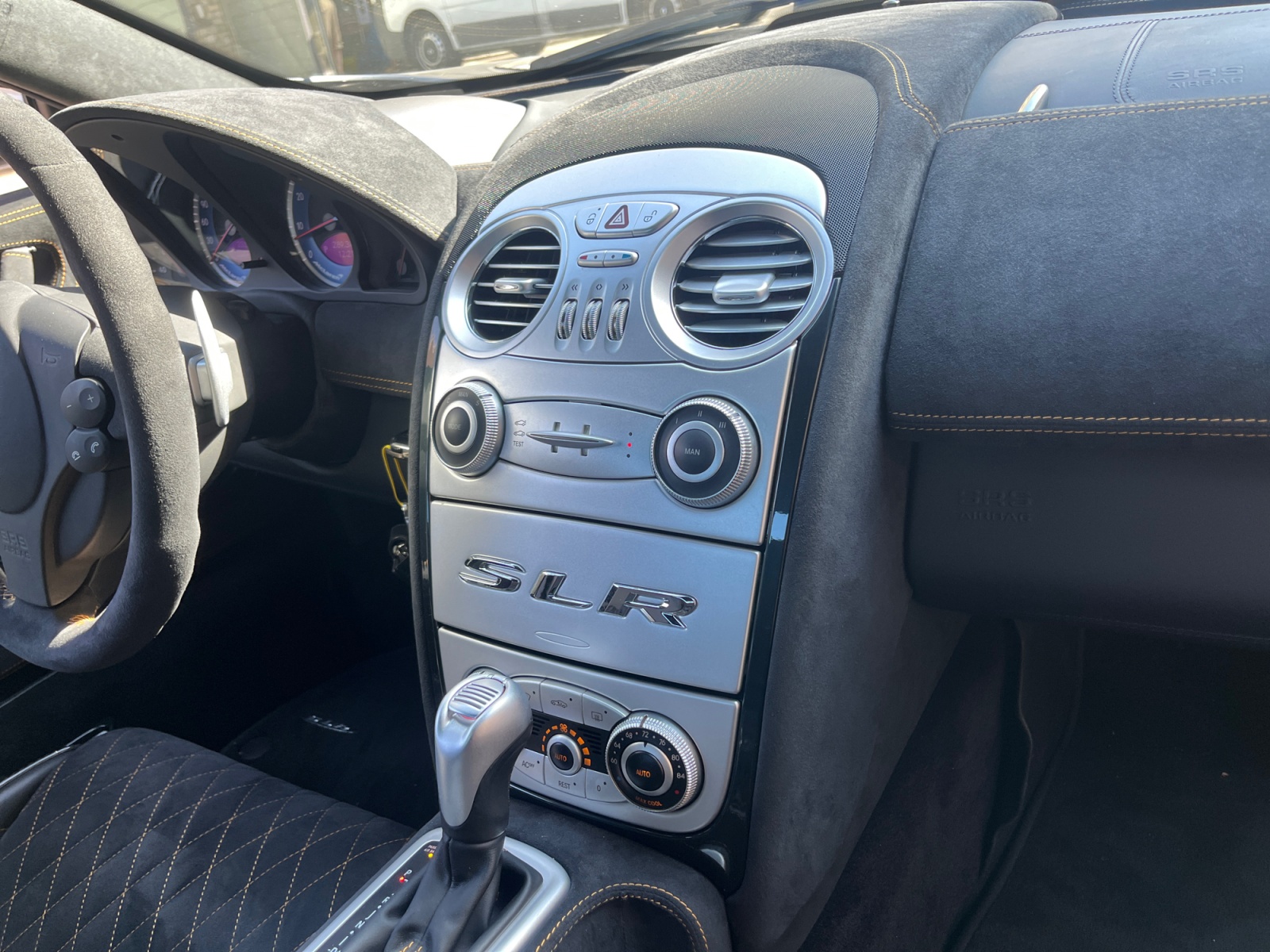 MERCEDES-BENZ McLaren Edition by MSO *einer von ganz selten produzierten MSO*-image-8
