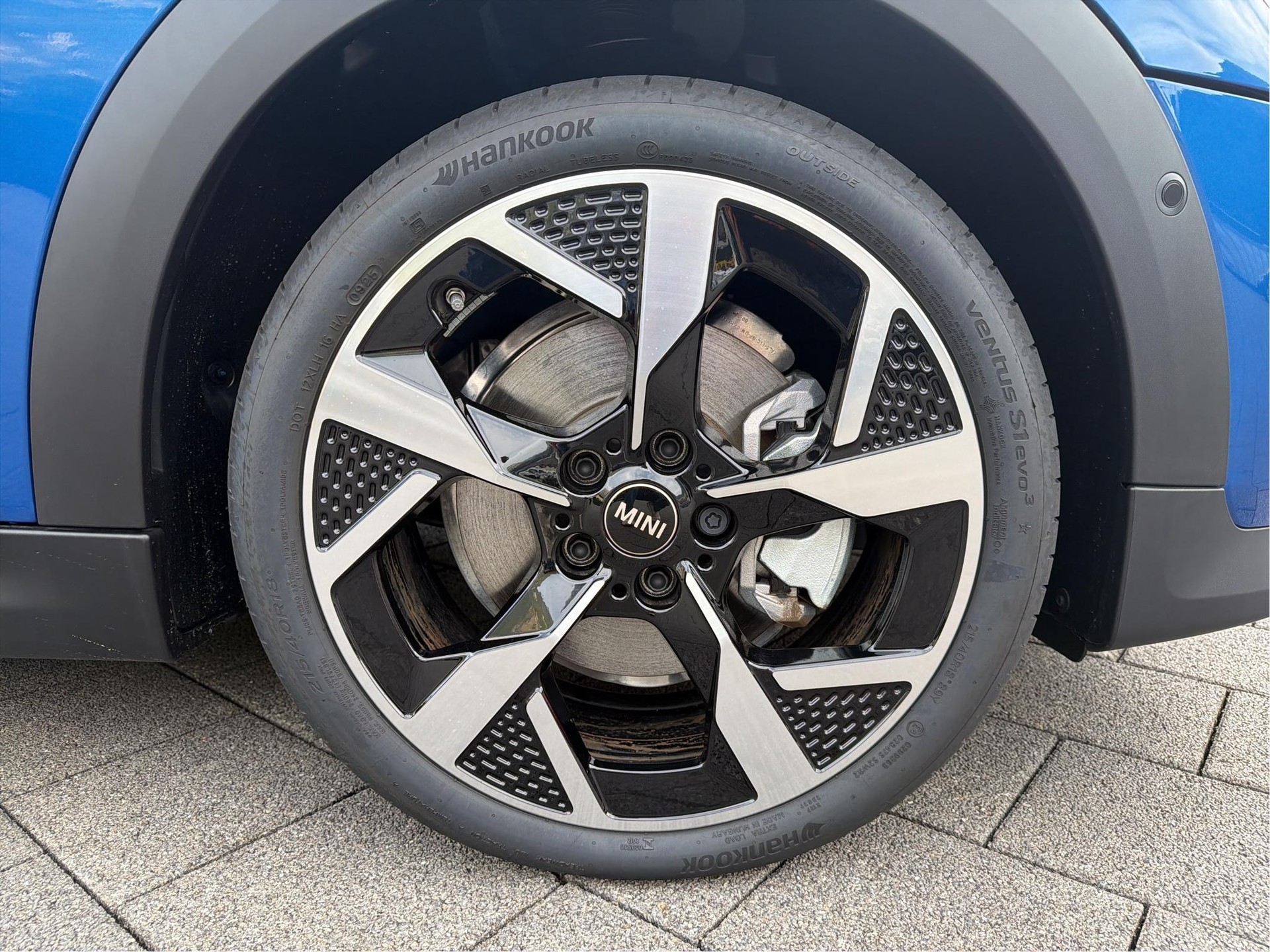 MINI Cooper S (3d)-image-6