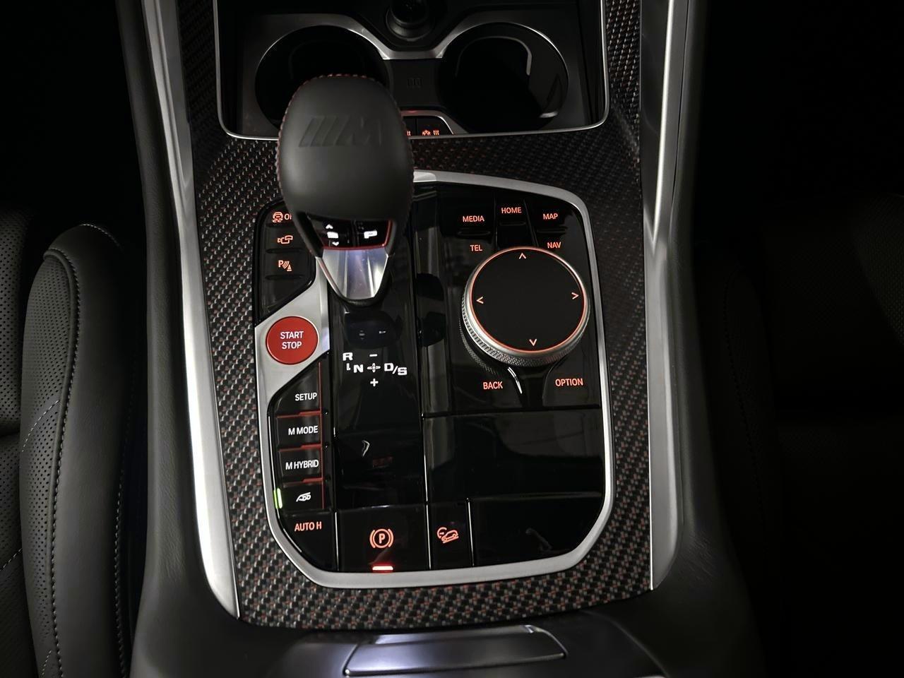 BMW XM Label Plug-in Hybrid-image-19