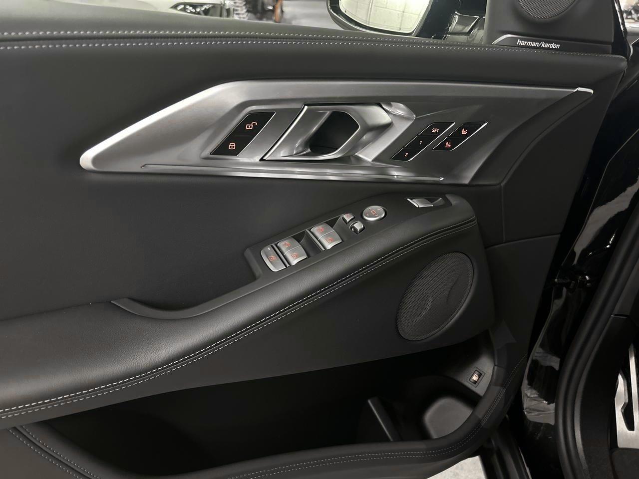 BMW XM Label Plug-in Hybrid-image-20