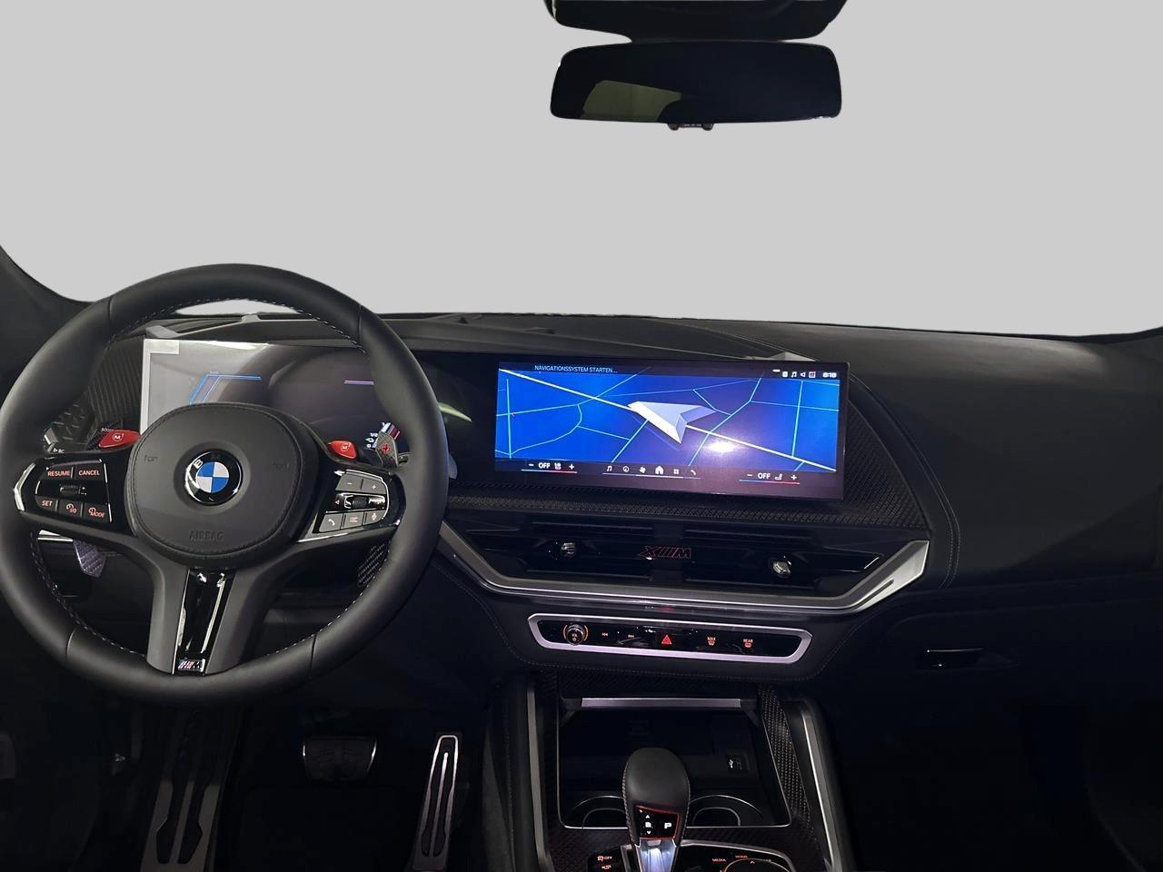 BMW XM Label Plug-in Hybrid-image-12