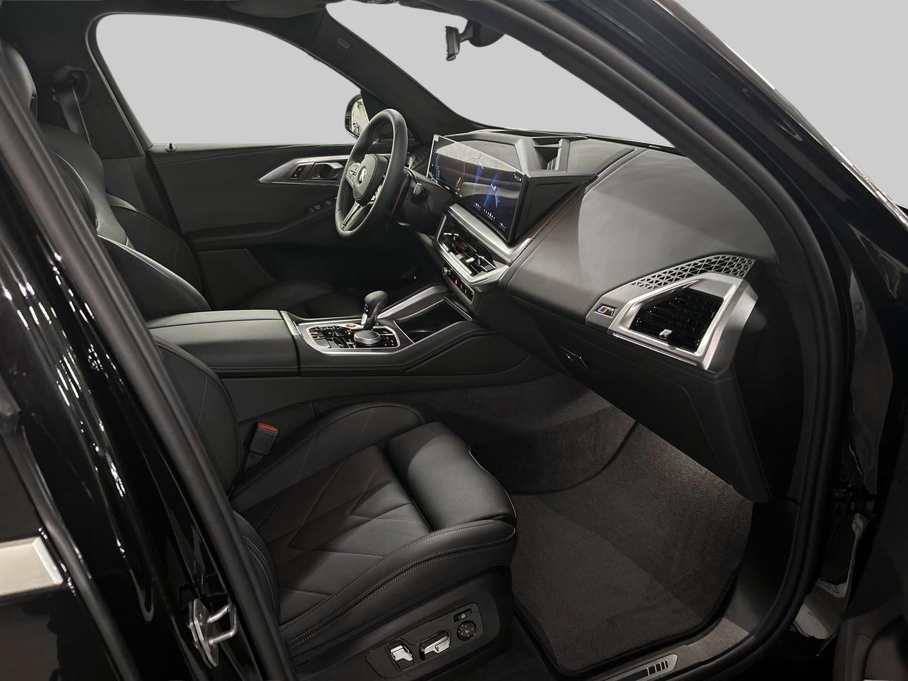 BMW XM Label Plug-in Hybrid-image-8