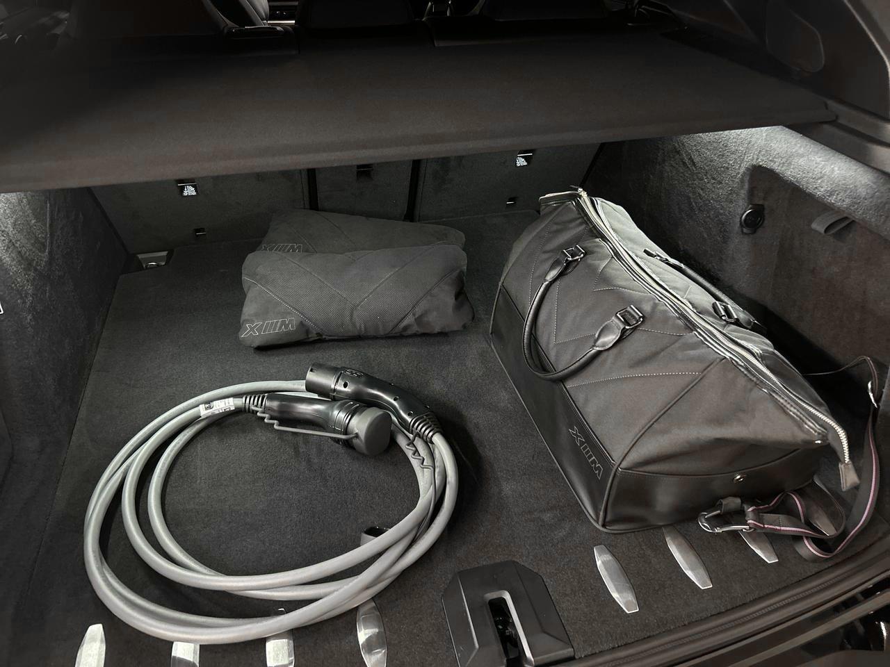 BMW XM Label Plug-in Hybrid-image-23