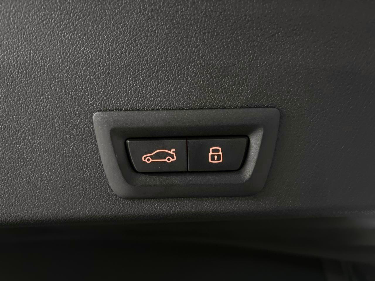 BMW XM Label Plug-in Hybrid-image-24