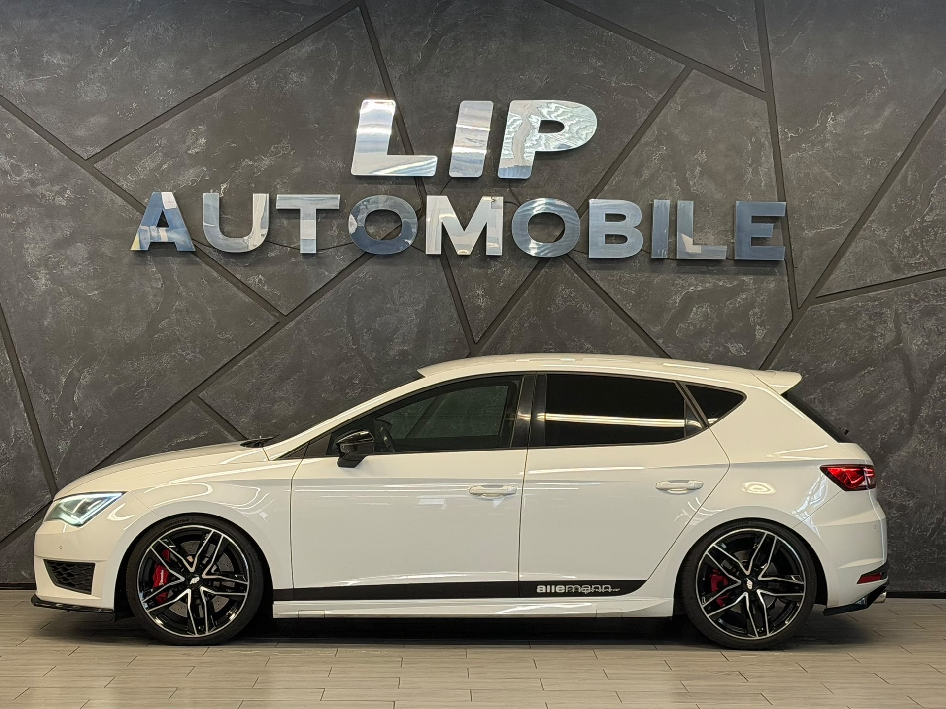 SEAT Leon 2.0 TSI Cupra 280 DSG-image-4