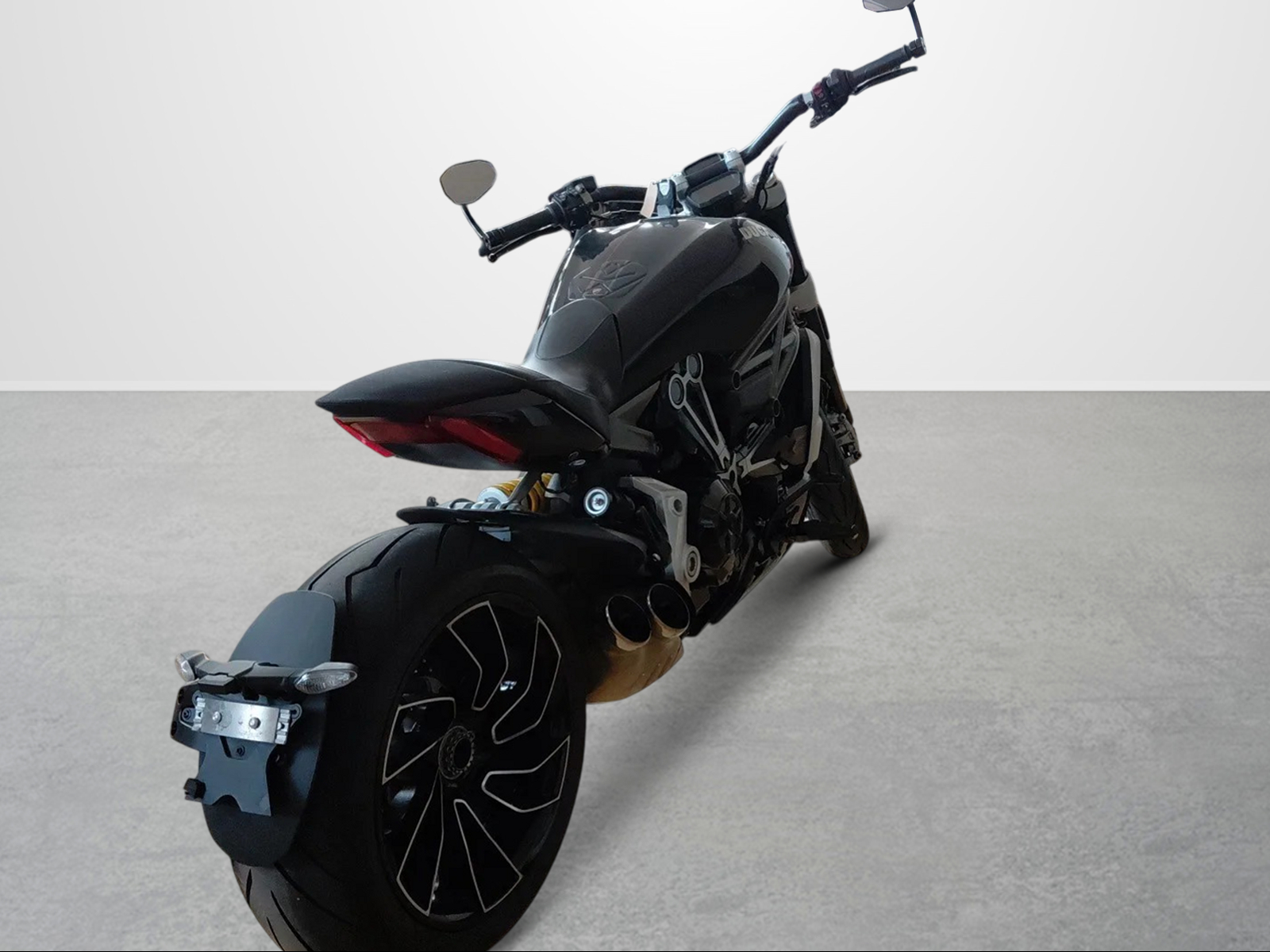 DUCATI XDiavel 1260-showroom-element-2