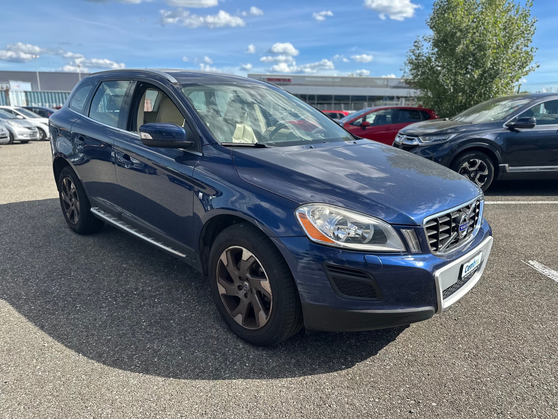 VOLVO XC60 D3 AWD Summum-image-1