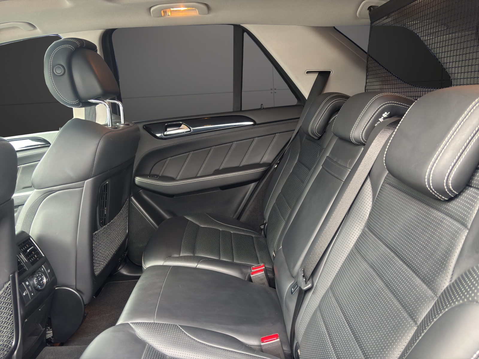 MERCEDES-BENZ GLE 63 S AMG 4Matic Speedshift Plus 7G-Tronic-image-10