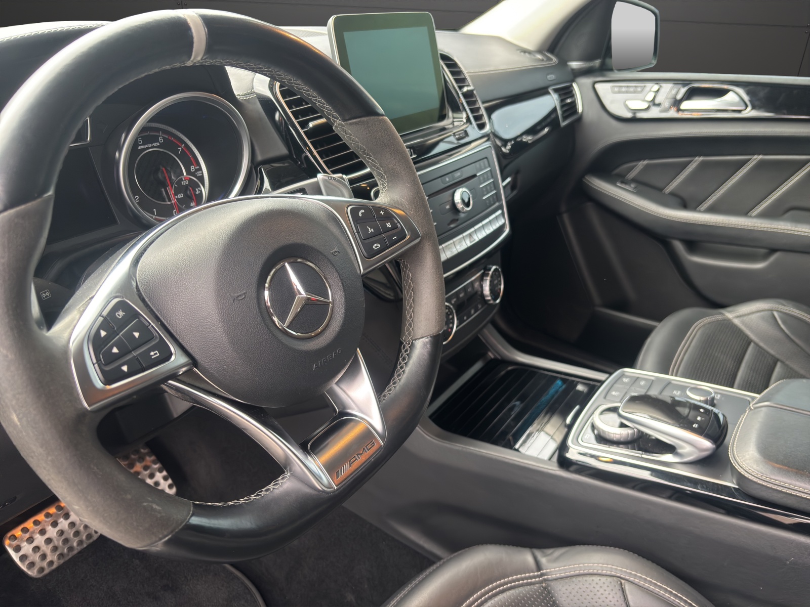 MERCEDES-BENZ GLE 63 S AMG 4Matic Speedshift Plus 7G-Tronic-image-3