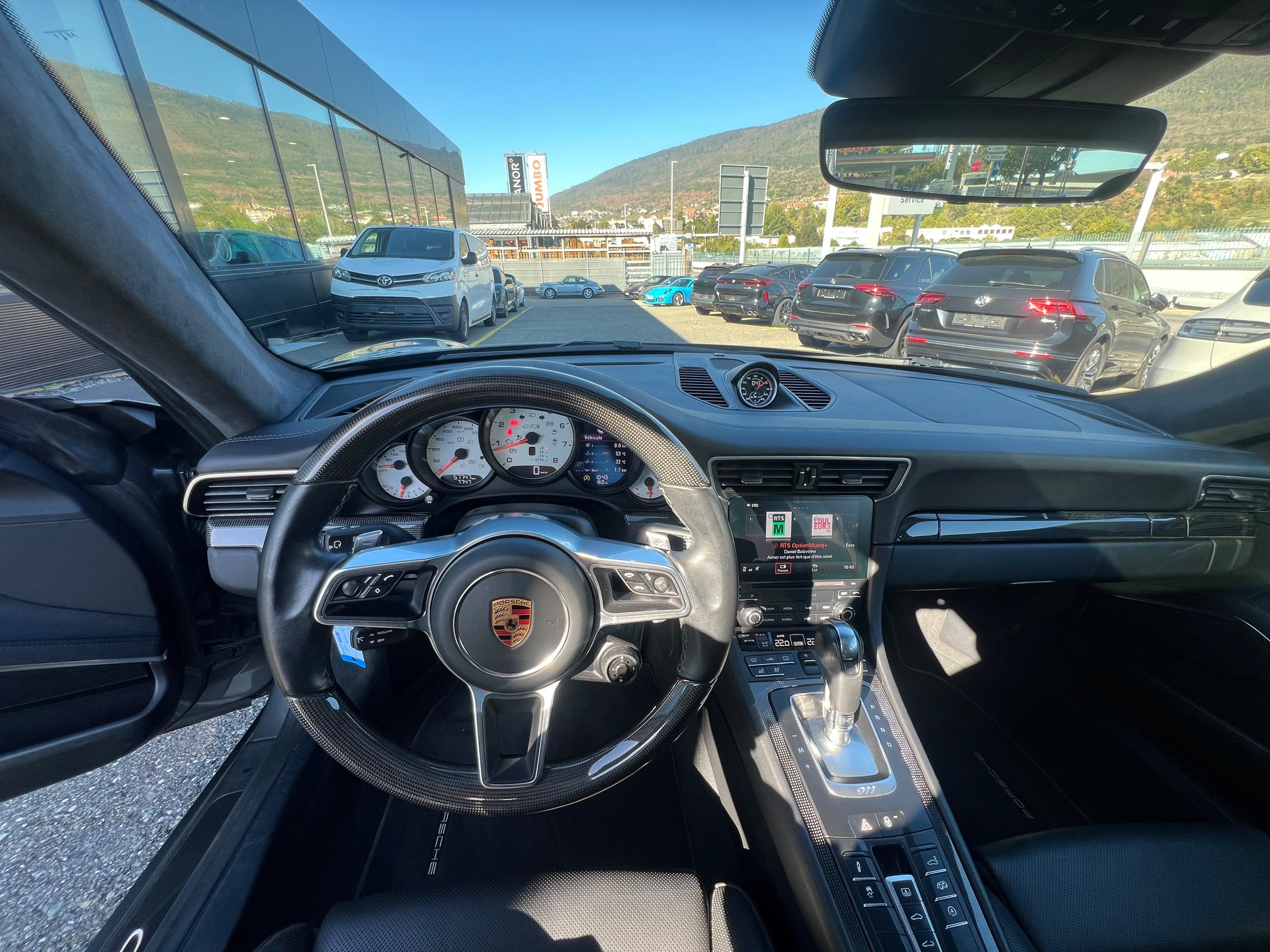 PORSCHE 911 Carrera 4 GTS PDK-image-8