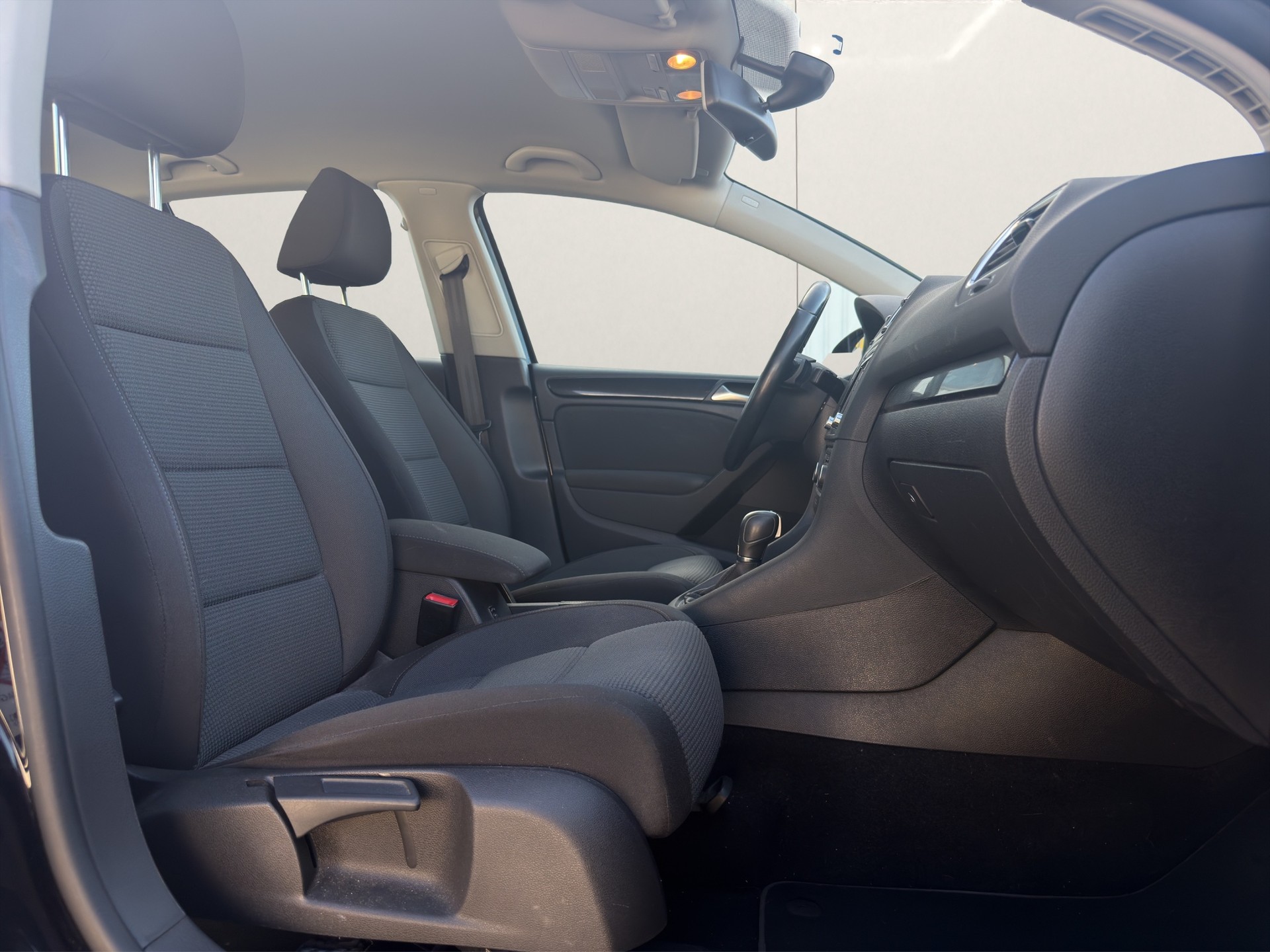 VW Golf 1.4 TSI Team DSG-image-13