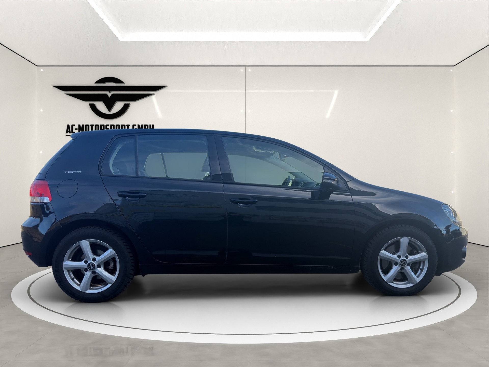 VW Golf 1.4 TSI Team DSG-image-7