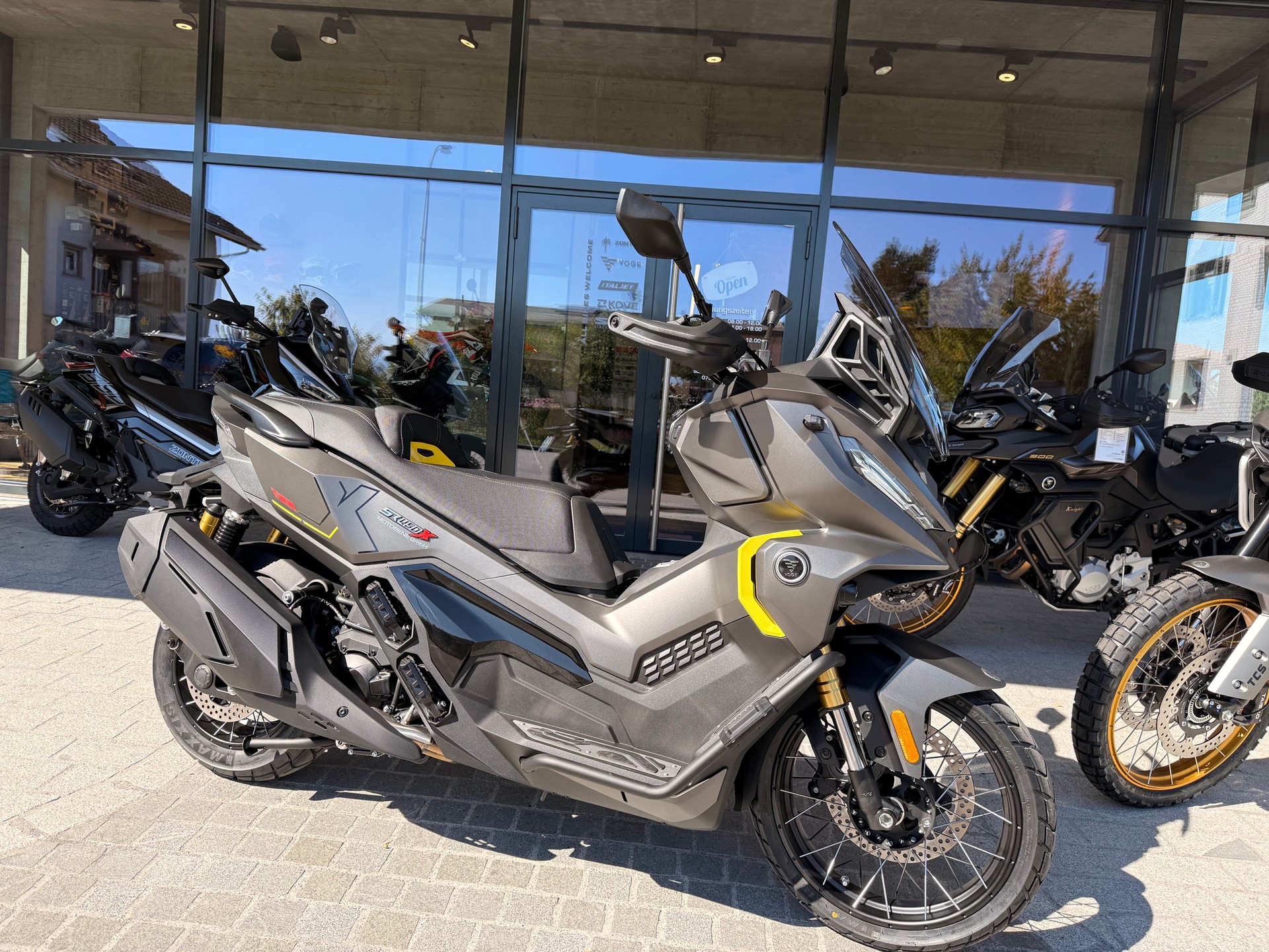 VOGE SR450X-image-1