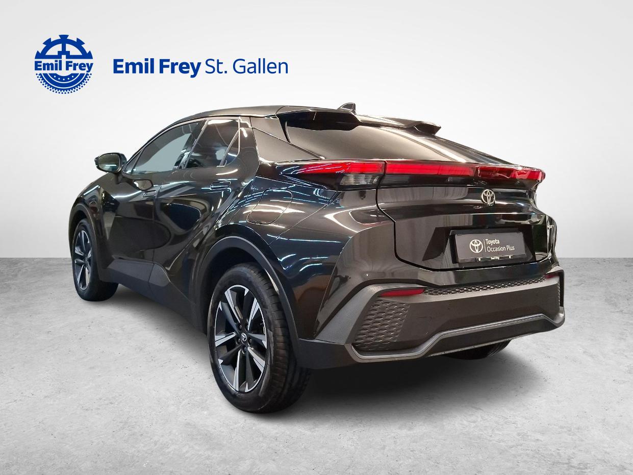TOYOTA C-HR 2.0 PHEV Swiss Edition-image-2