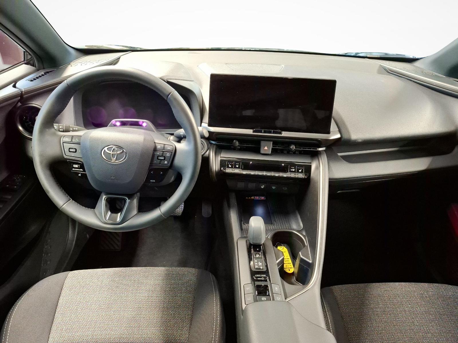 TOYOTA C-HR 2.0 PHEV Swiss Edition-image-8