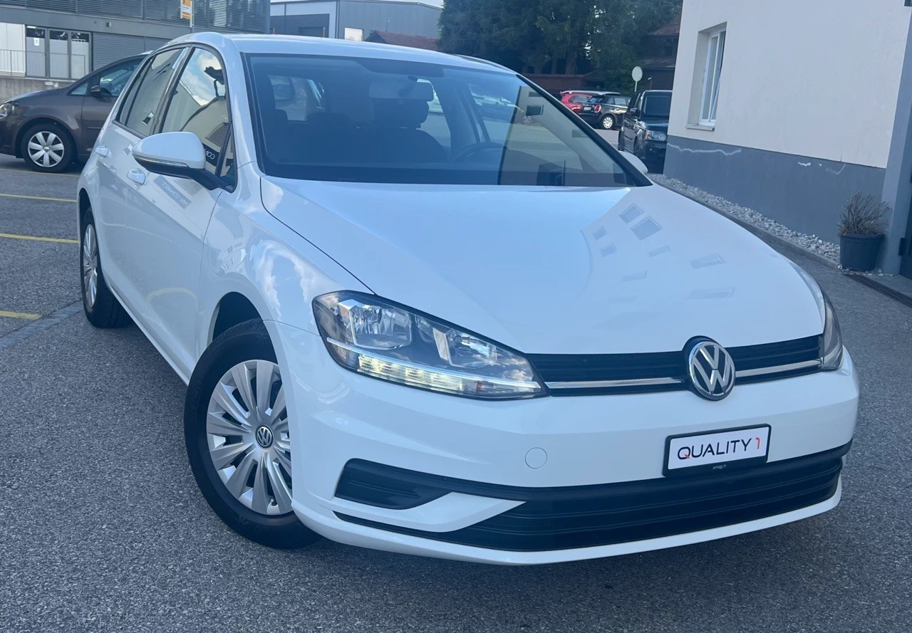 VW Golf 1.0 TSI Trendline-image-0