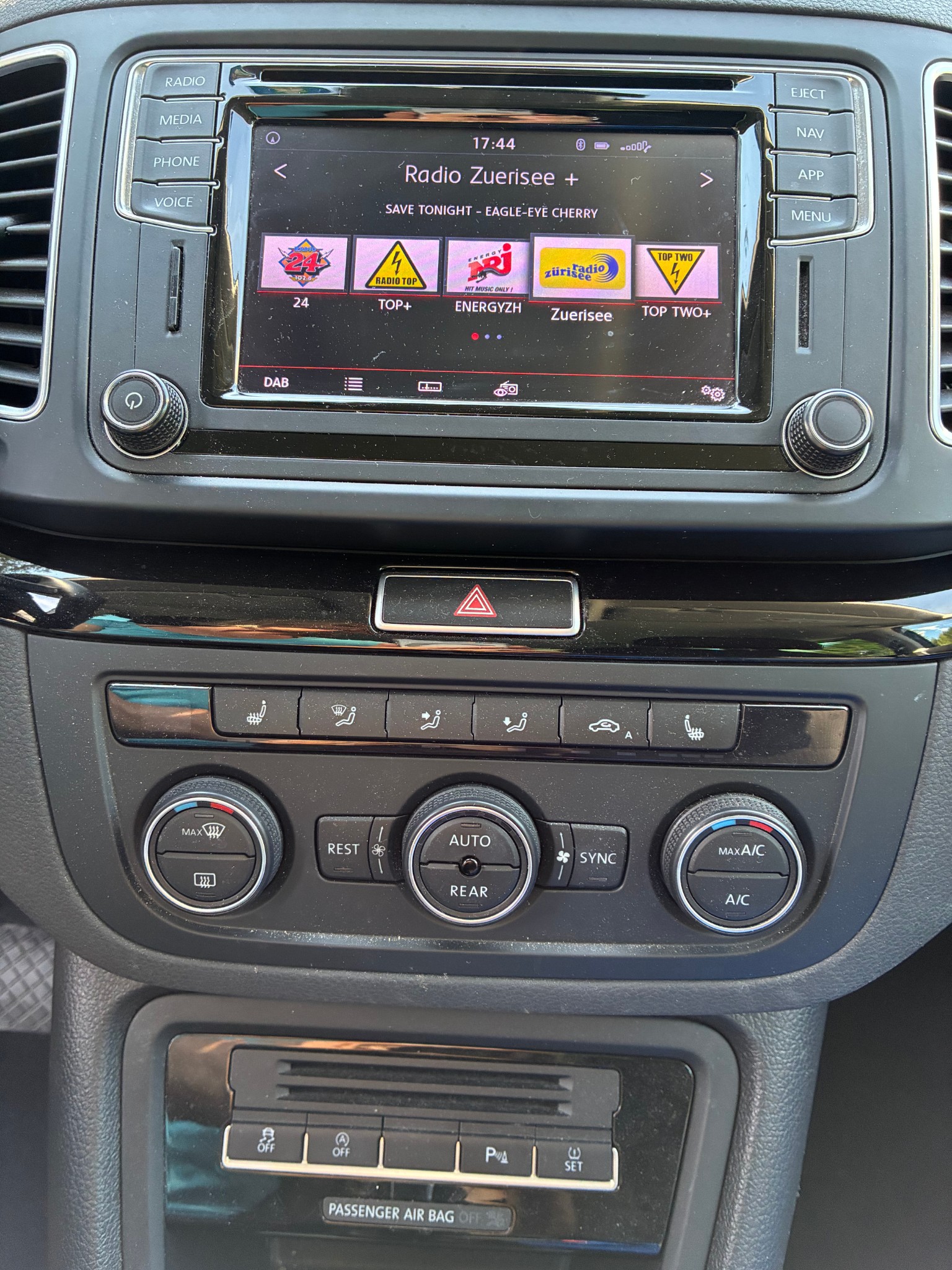 SEAT 1.4 TSI Hola FR DSG S/S-image-3