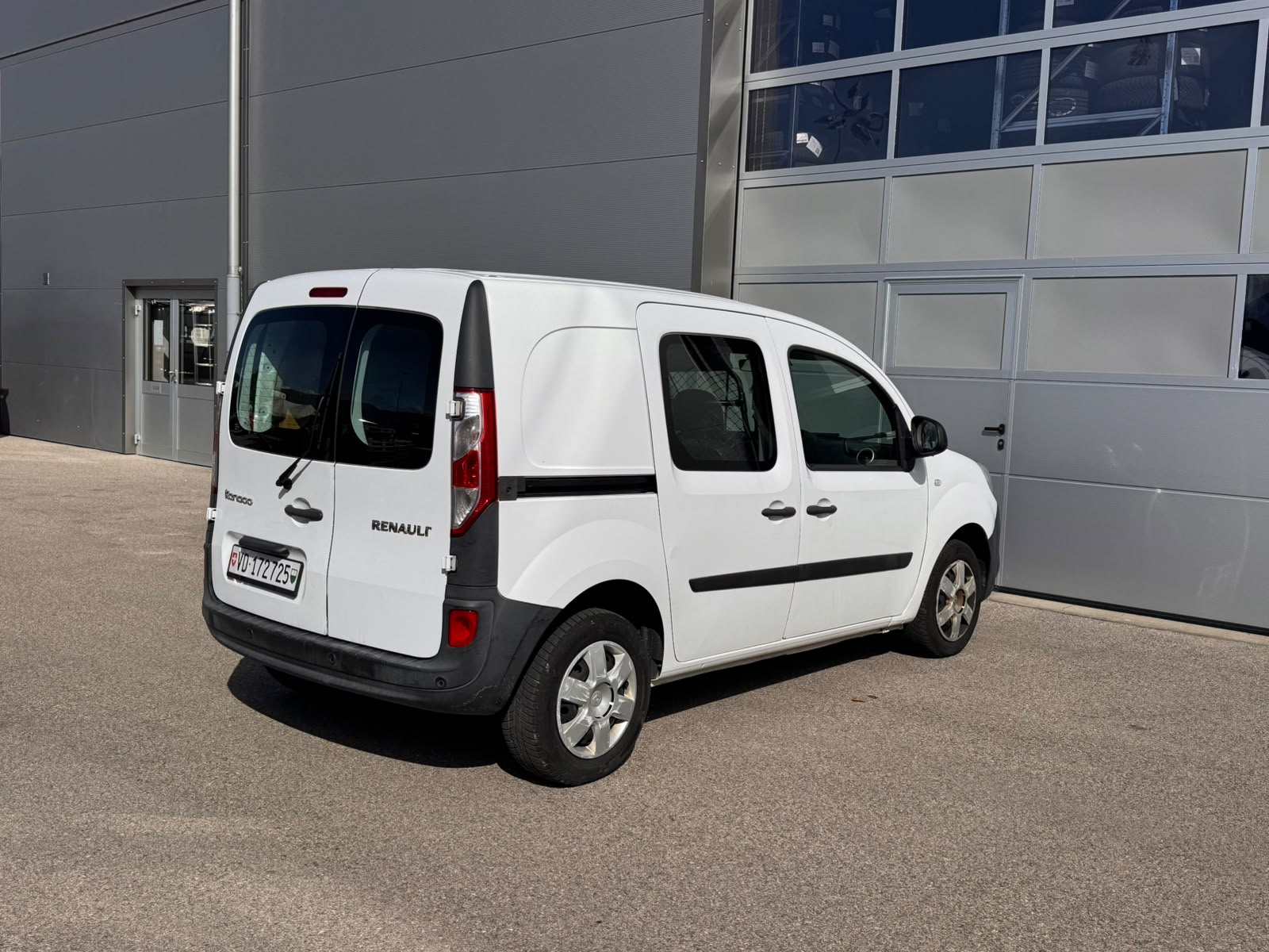 RENAULT Kangoo Medium dCi 90 Business-image-10