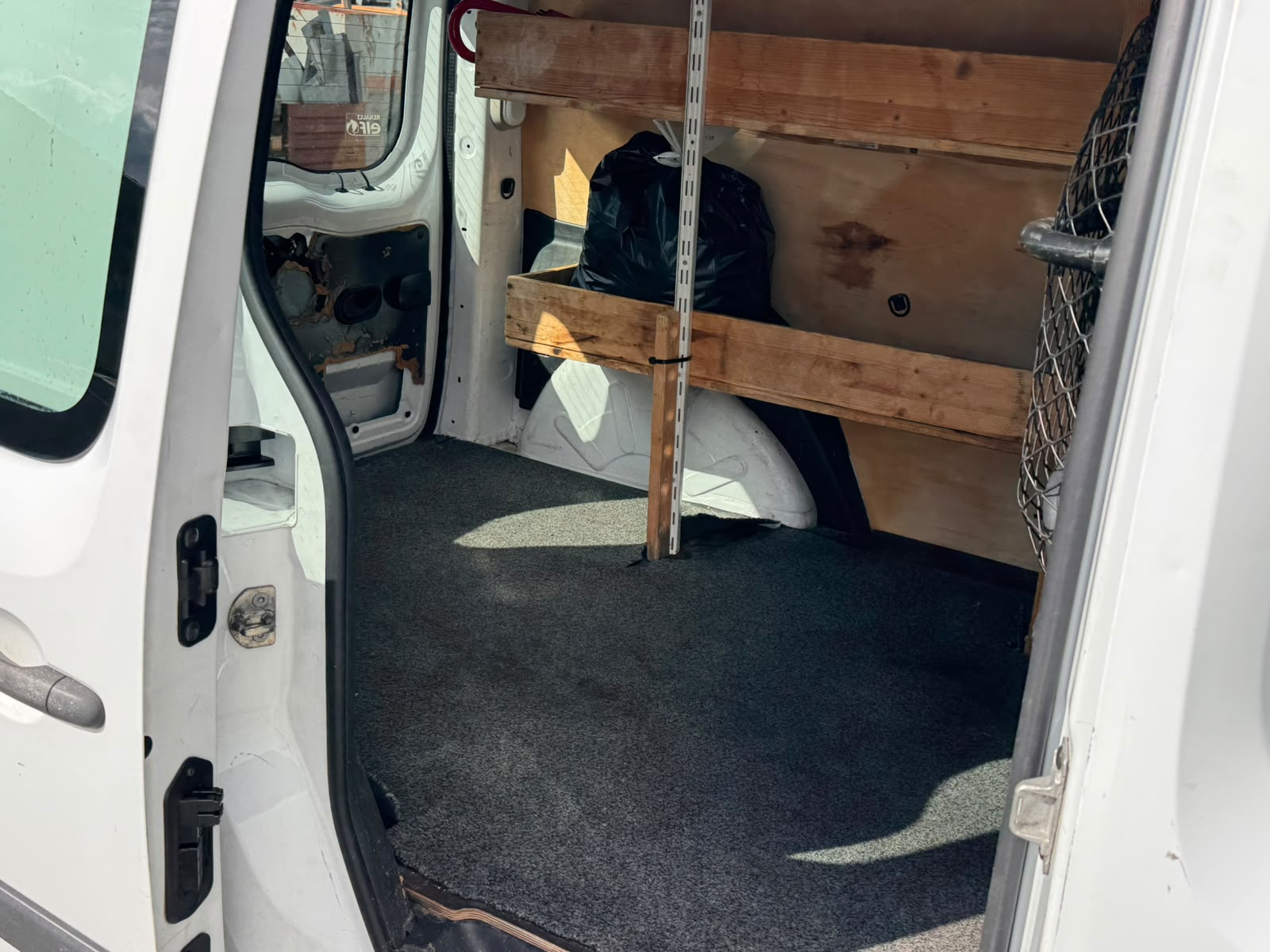 RENAULT Kangoo Medium dCi 90 Business-image-11